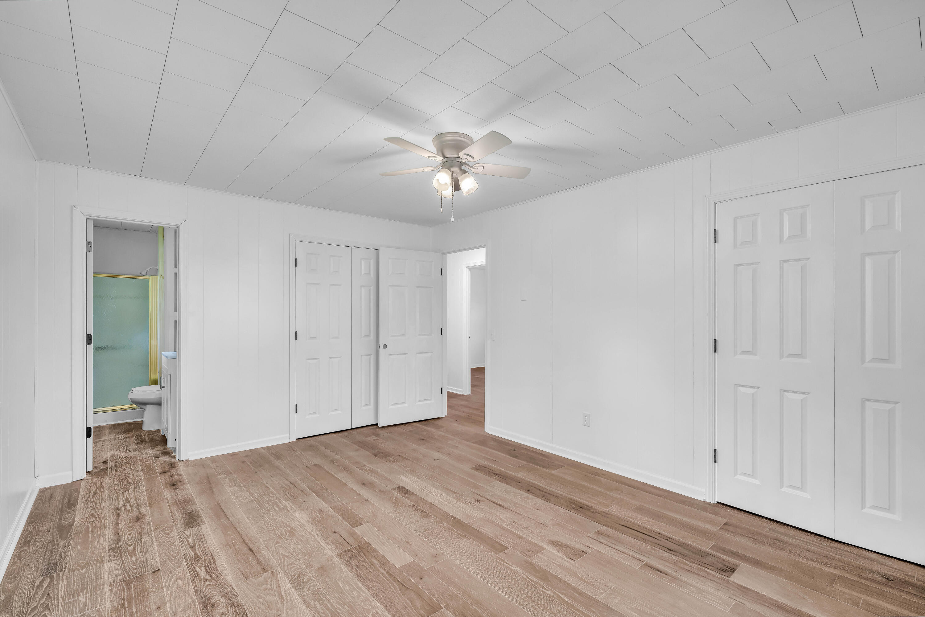 703 Washington Street Property Photo 10