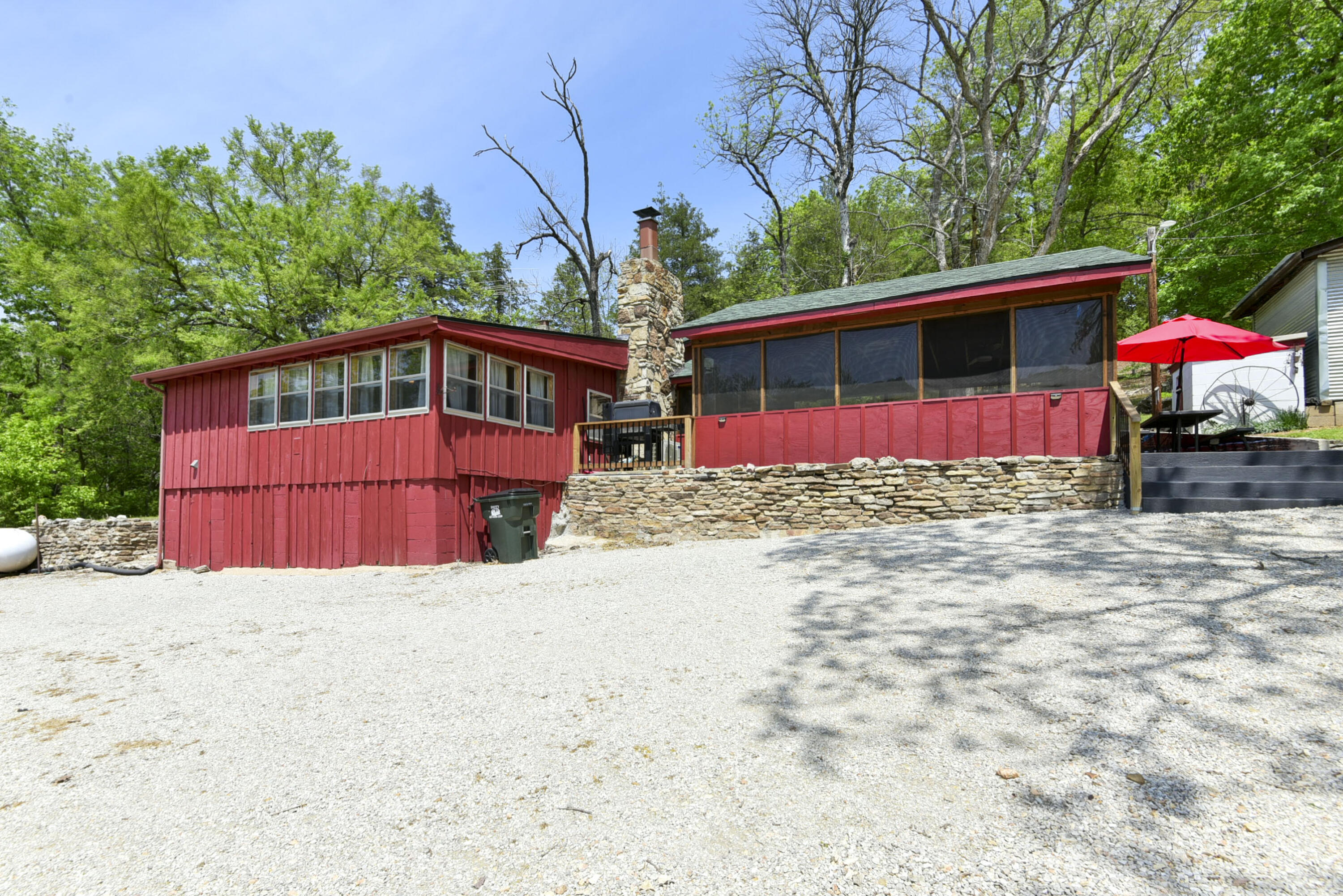 19505 Big Creek Road Property Photo 6