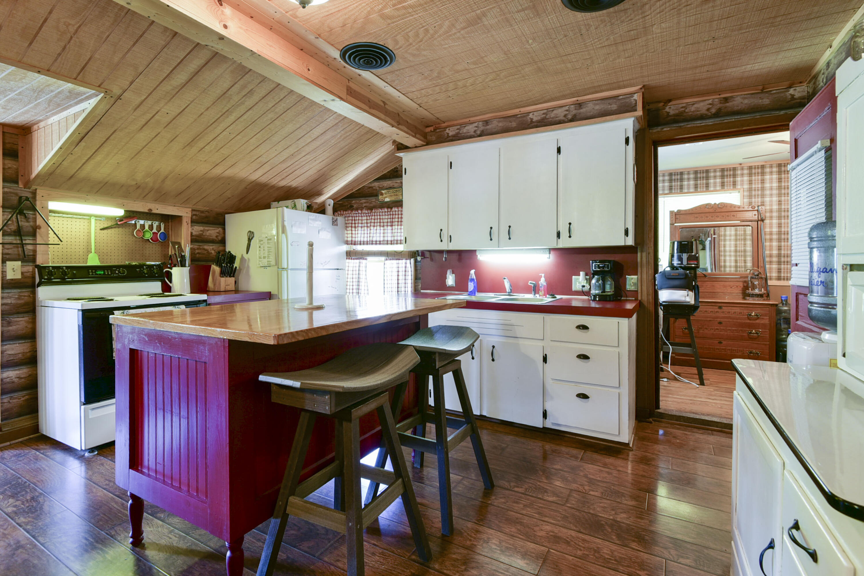 19505 Big Creek Road Property Photo 22