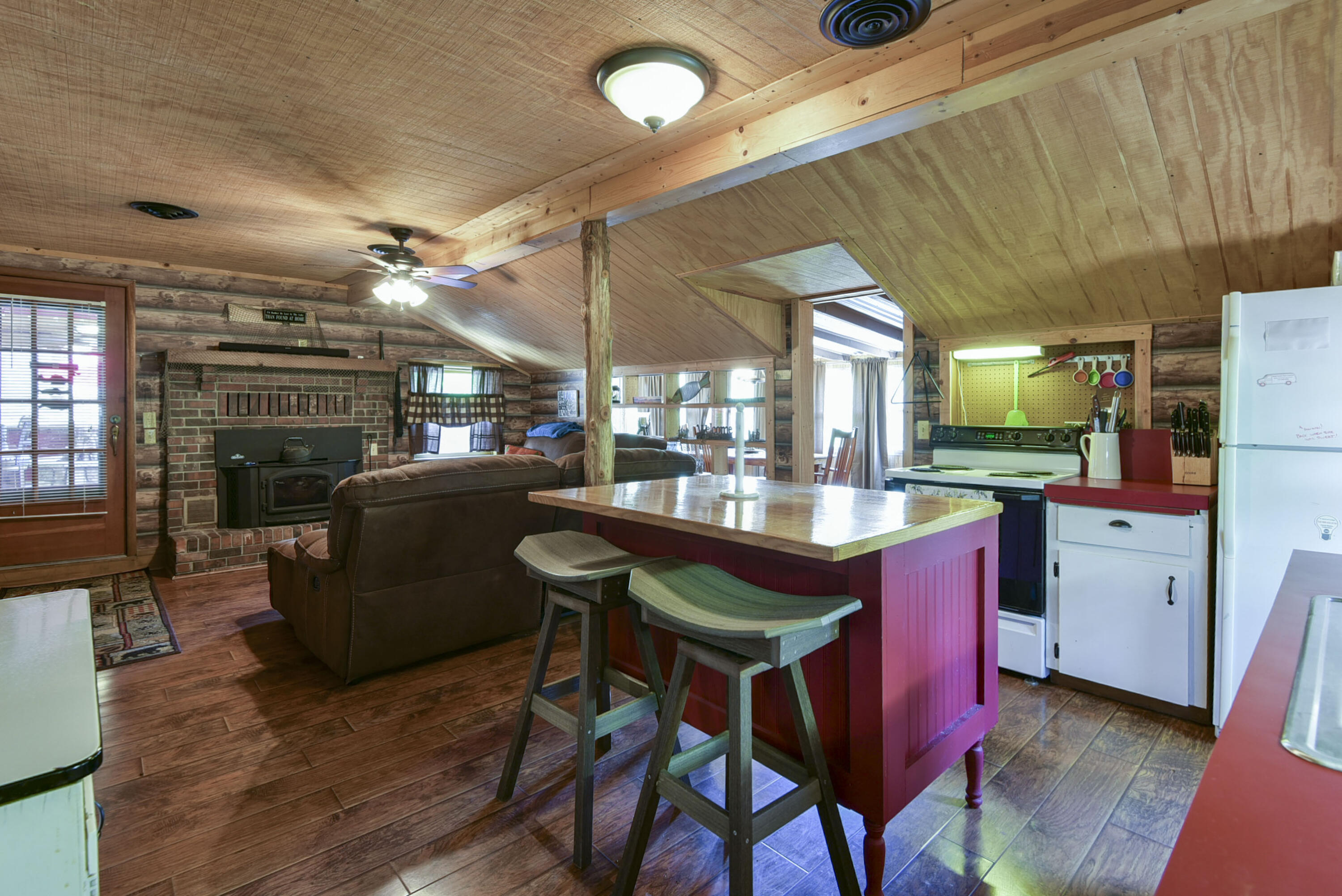 19505 Big Creek Road Property Photo 23