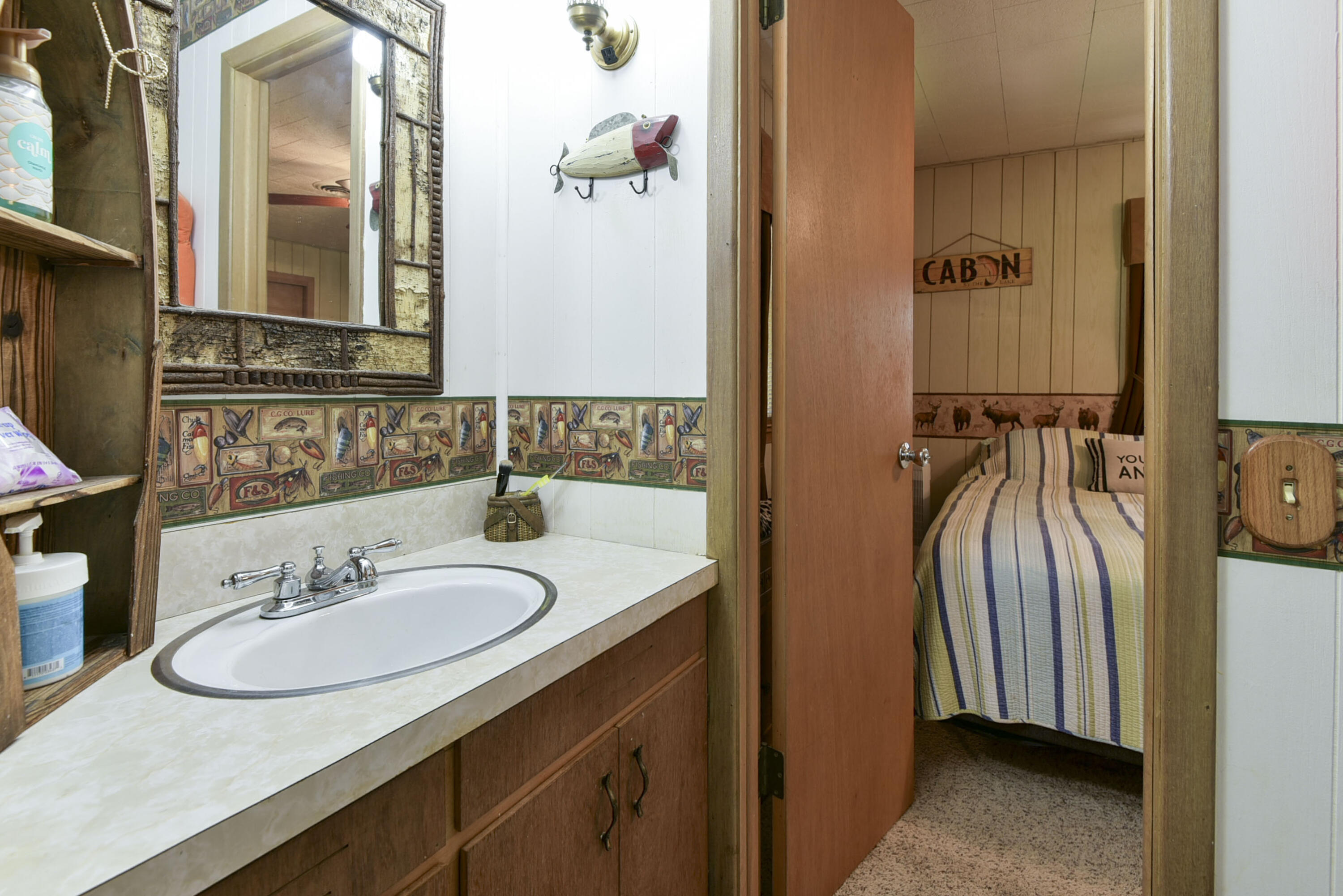 19505 Big Creek Road Property Photo 32