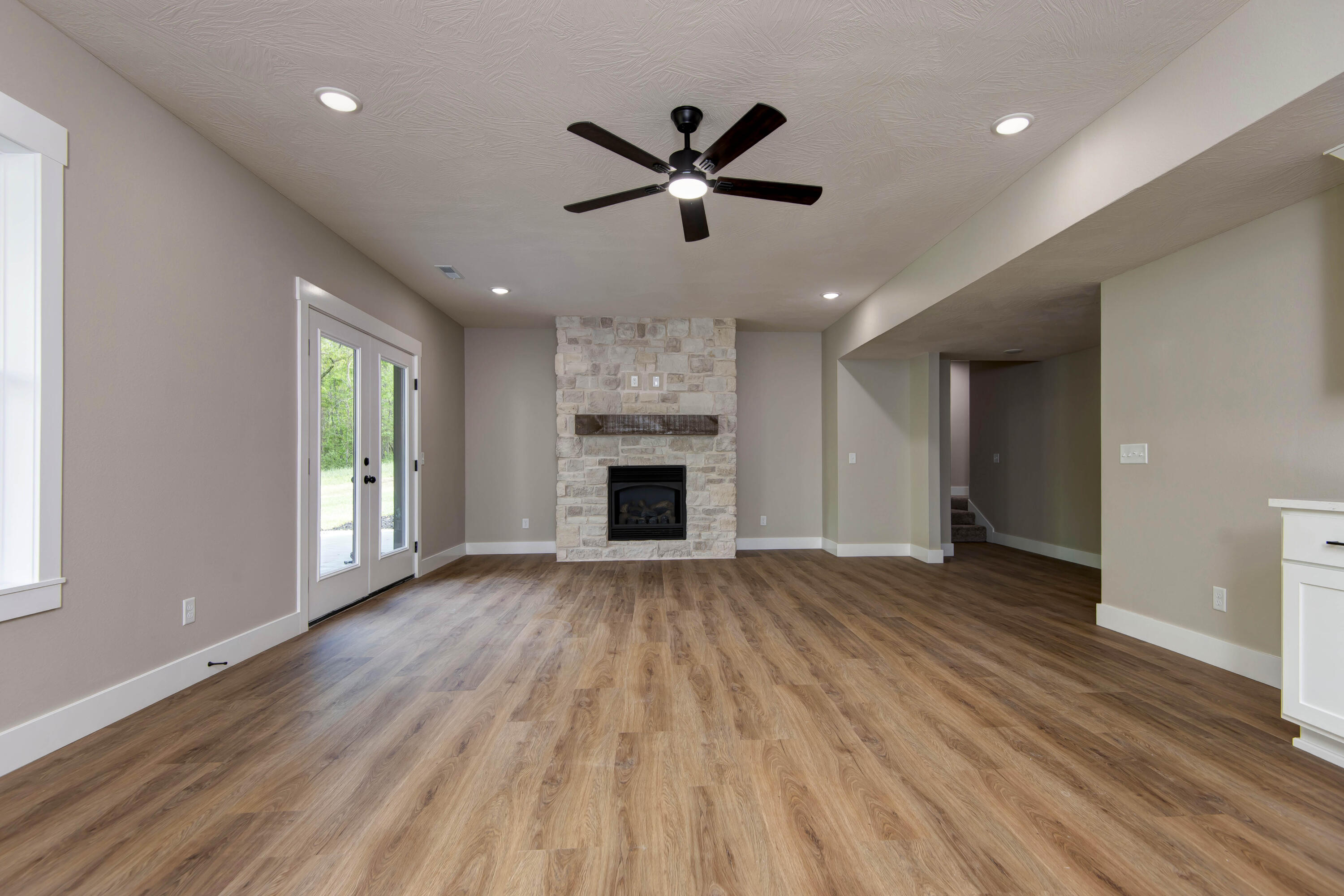 385 Plumtree Drive Property Photo 36