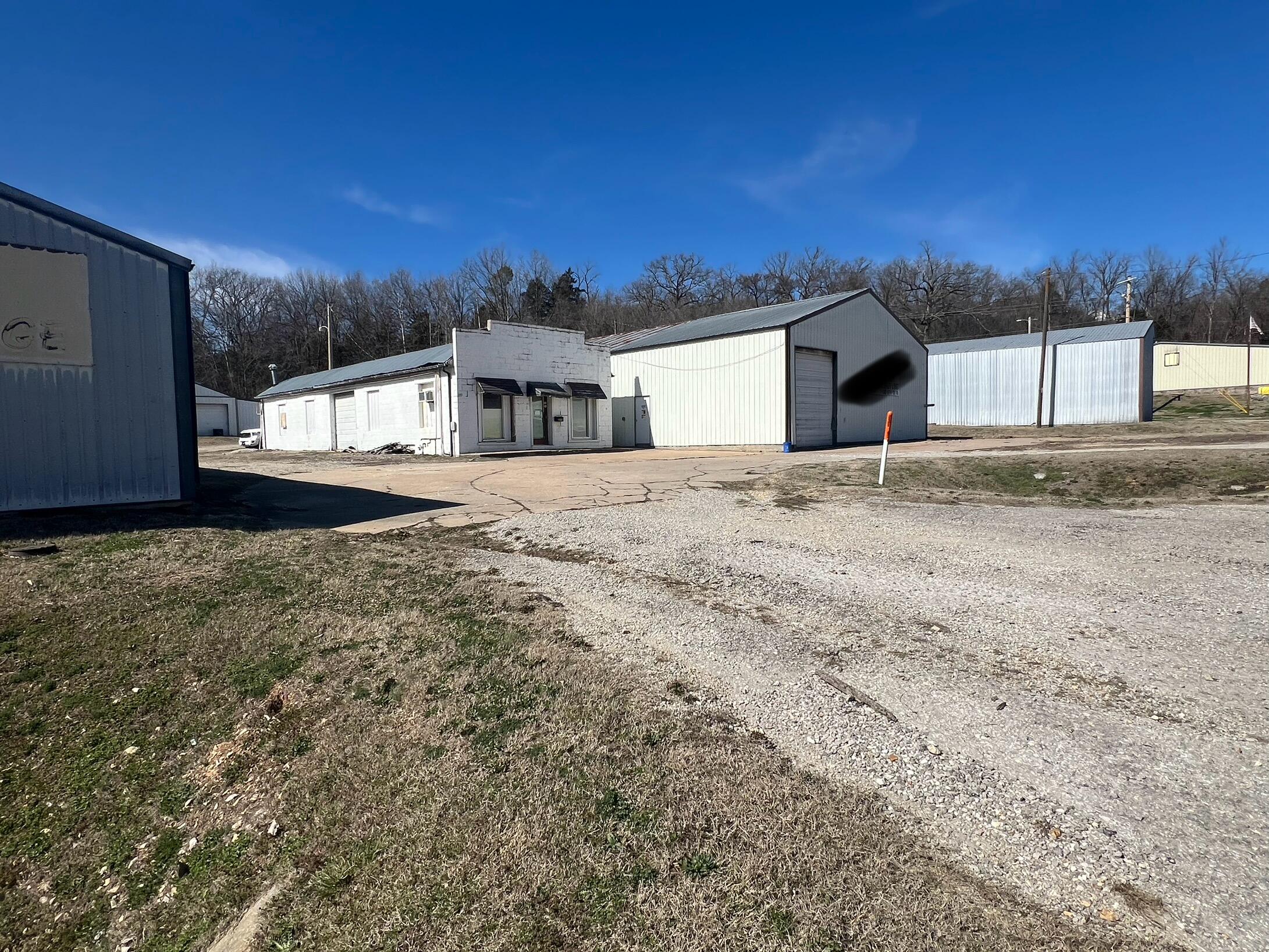 103 Jesse James Road Property Photo 15