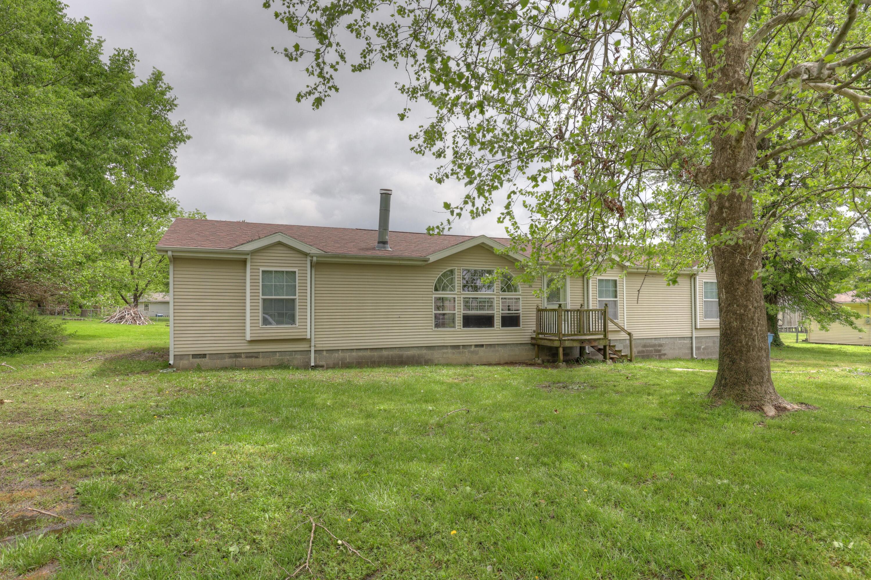 311 Miller Street Property Photo 3