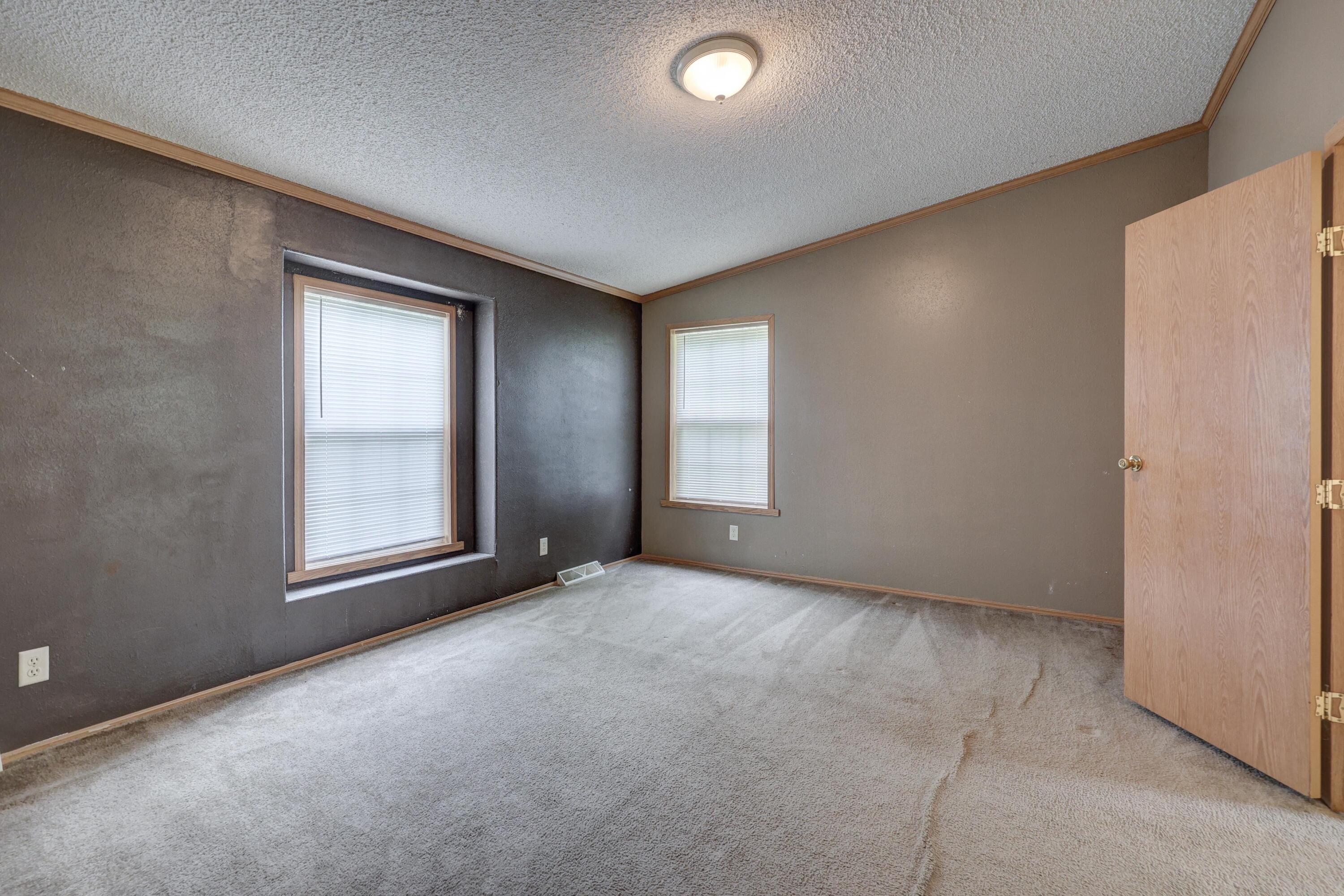 311 Miller Street Property Photo 34