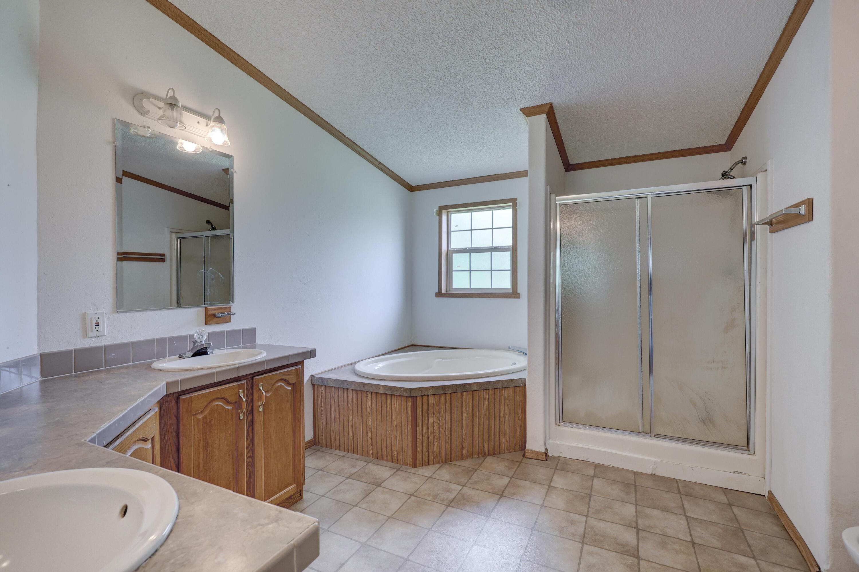 311 Miller Street Property Photo 37