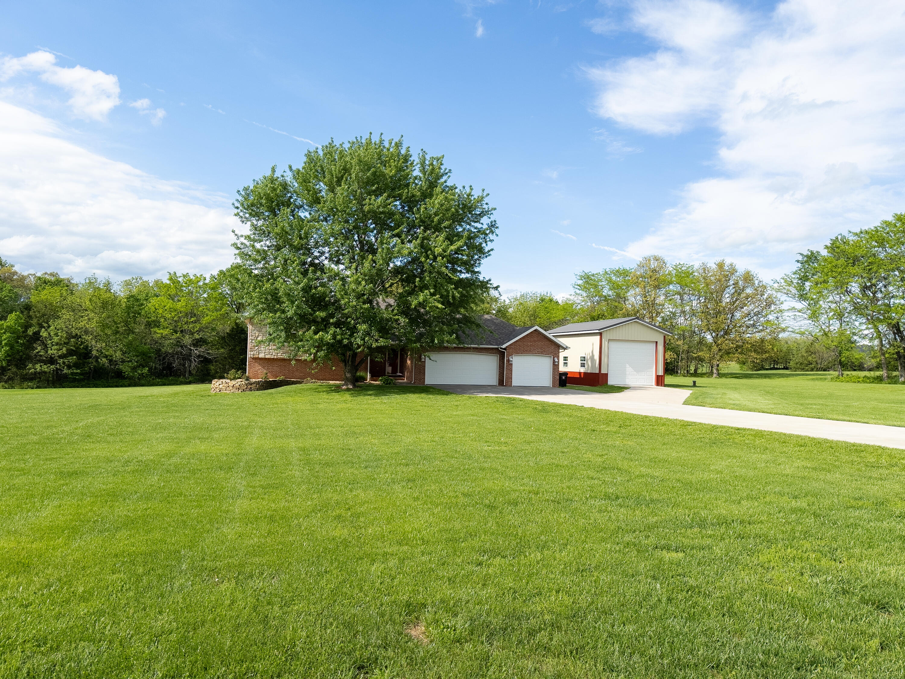 95 Grayhawk Loop Property Photo 1