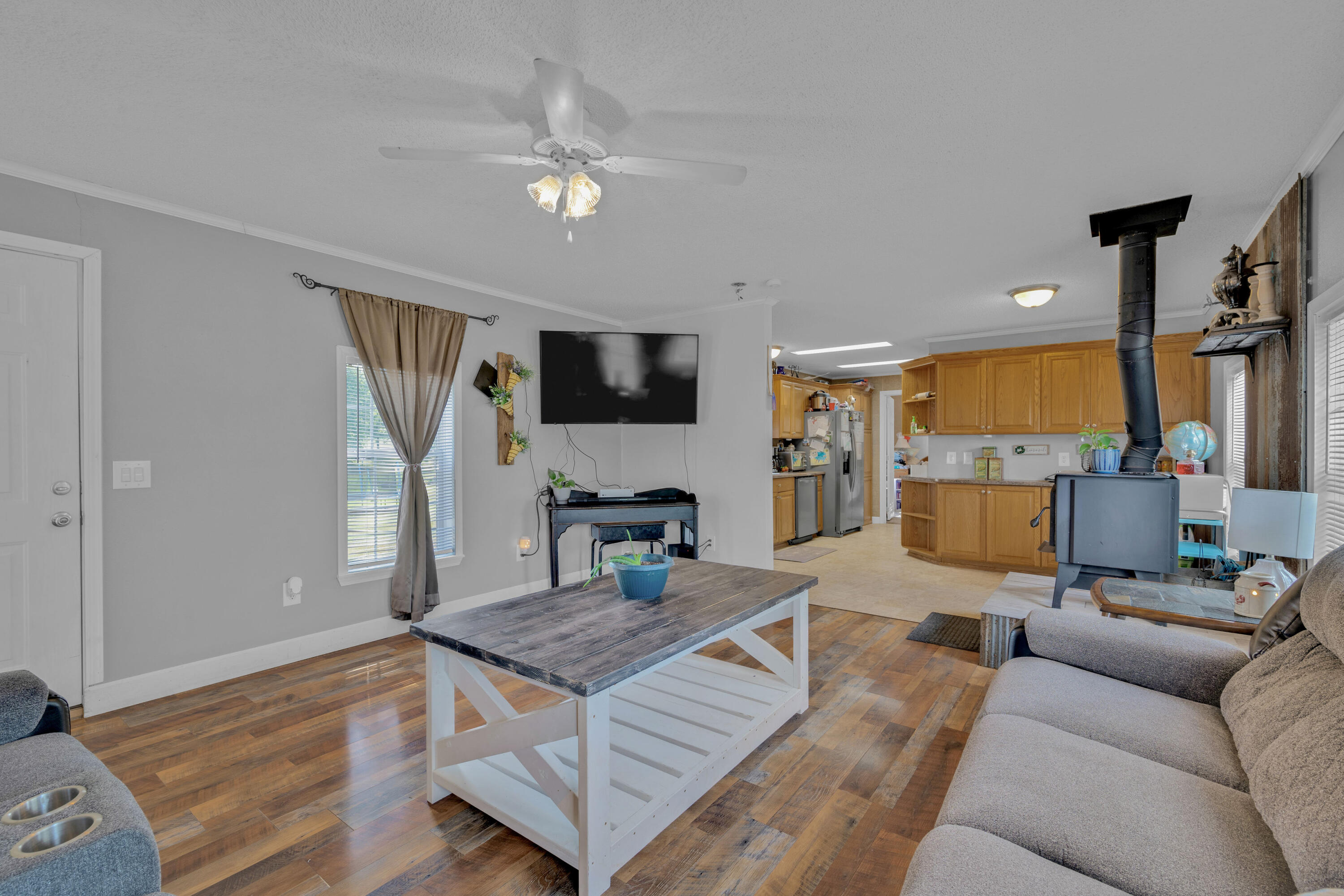 19060 Highway 60 Property Photo 6