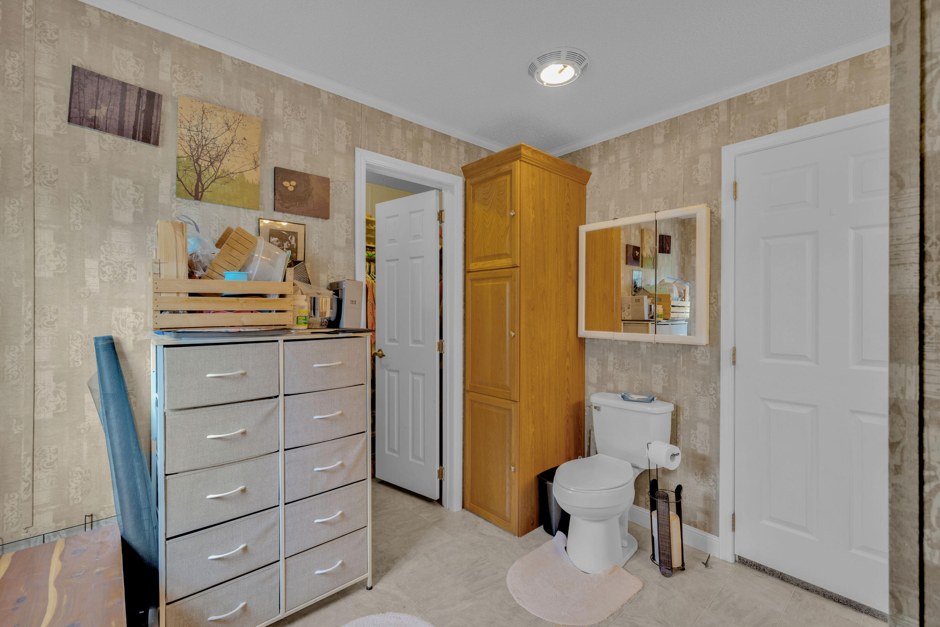 19060 Highway 60 Property Photo 24