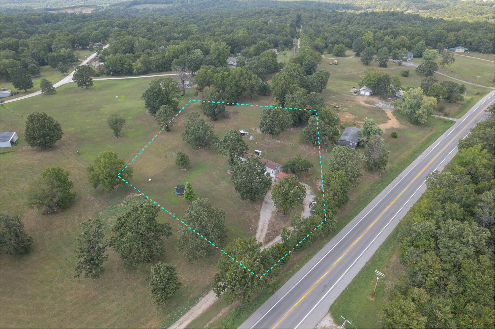 19060 Highway 60 Property Photo 41