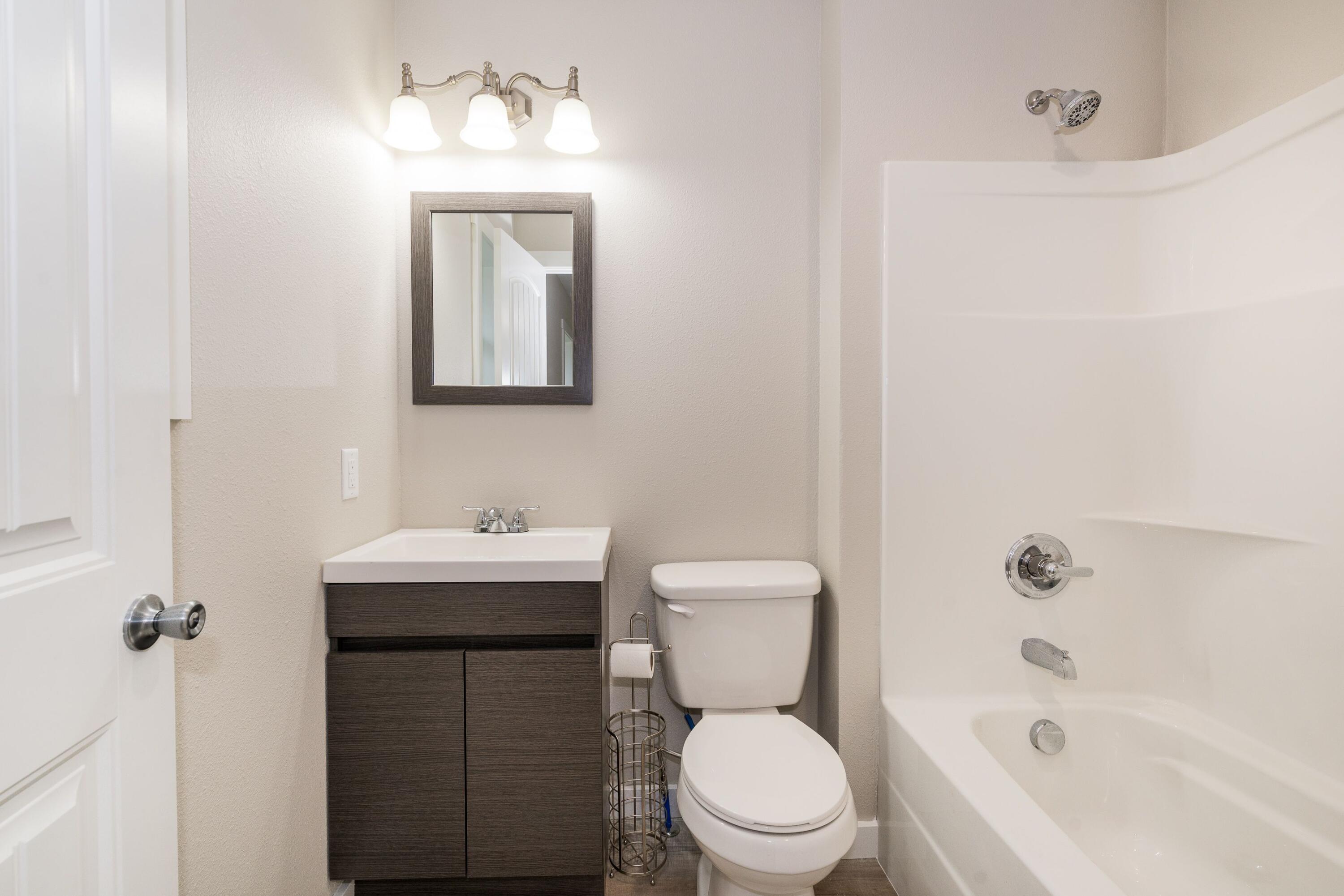 2623 North National Avenue Property Photo 10