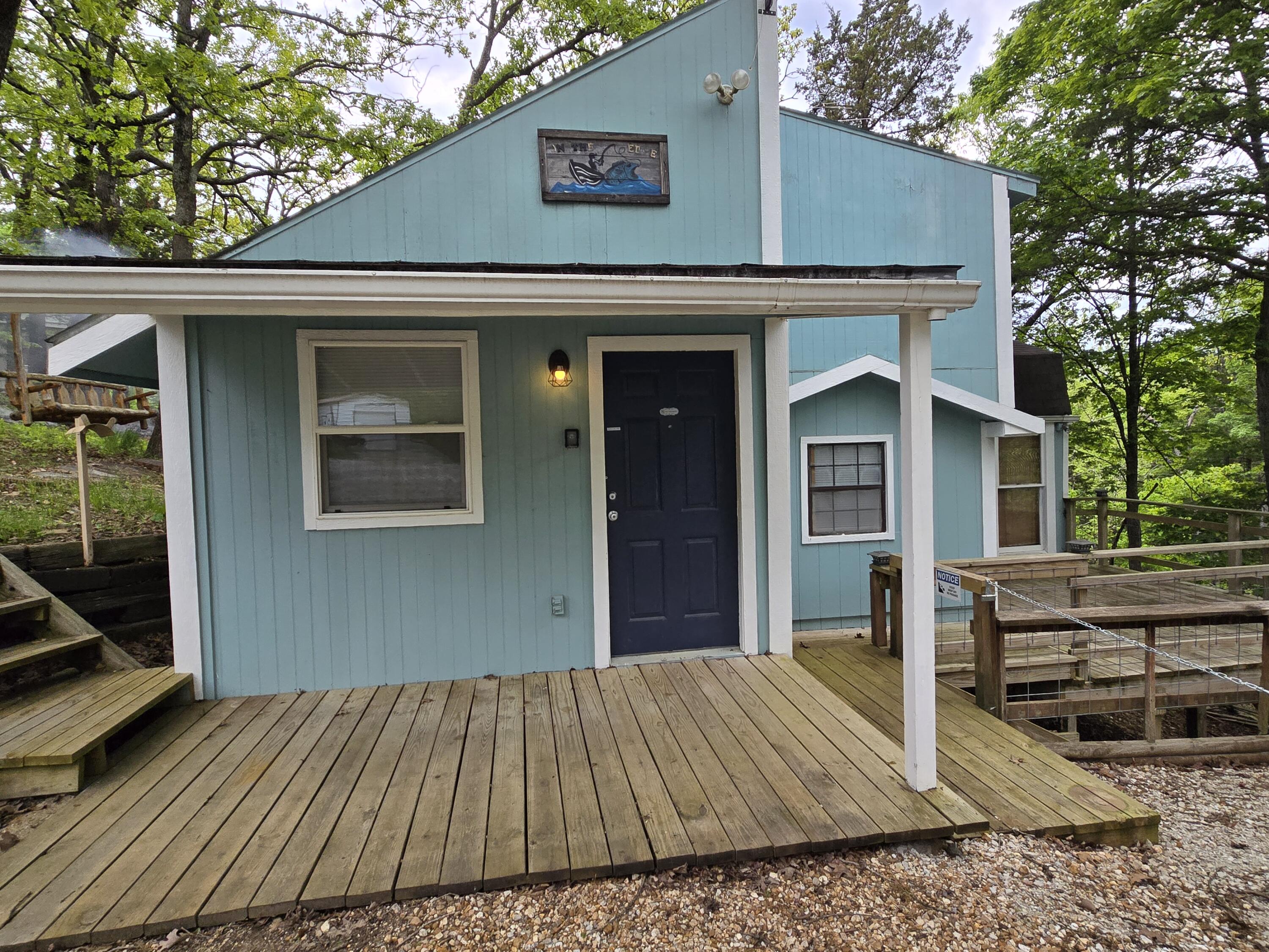 22674 Forest Lane Property Photo