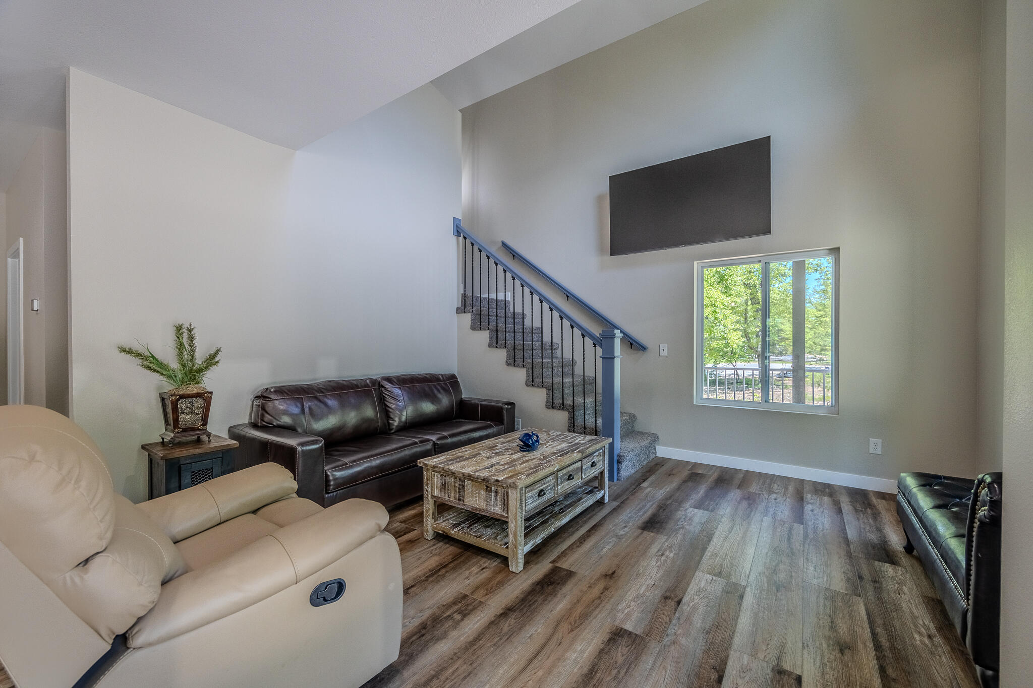 530 Big Cedar Drive Property Photo 16