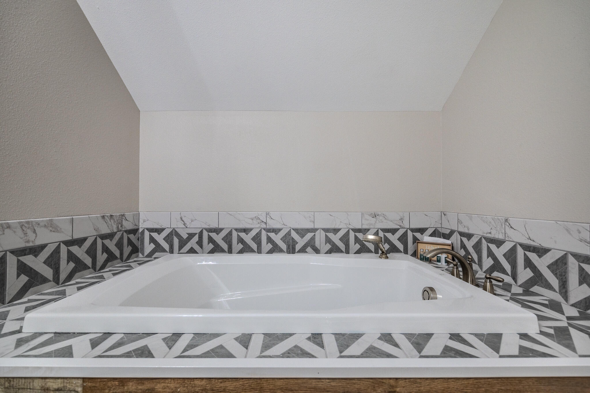 530 Big Cedar Drive Property Photo 45