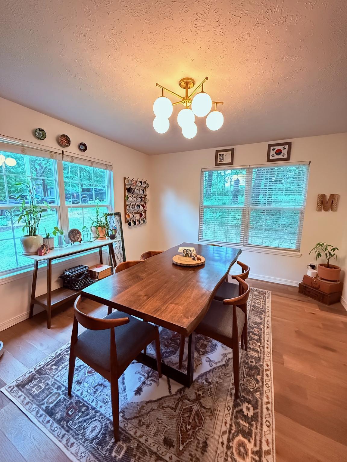 412 Lacy Property Photo 2