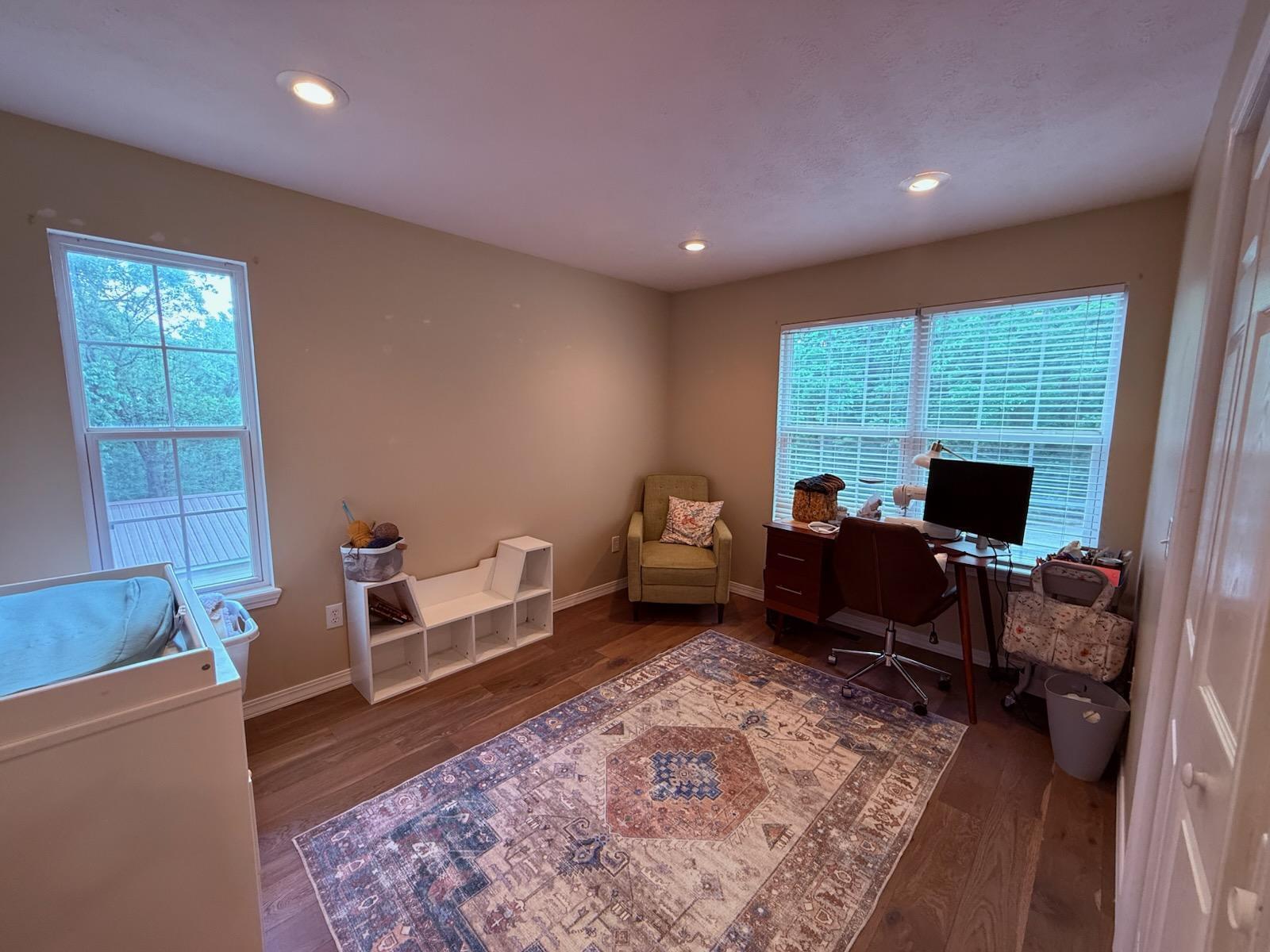 412 Lacy Property Photo 32