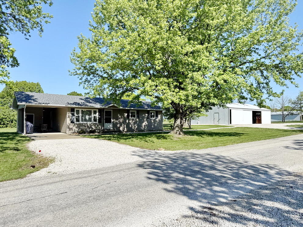 16810 South 1457 Road Property Photo 6