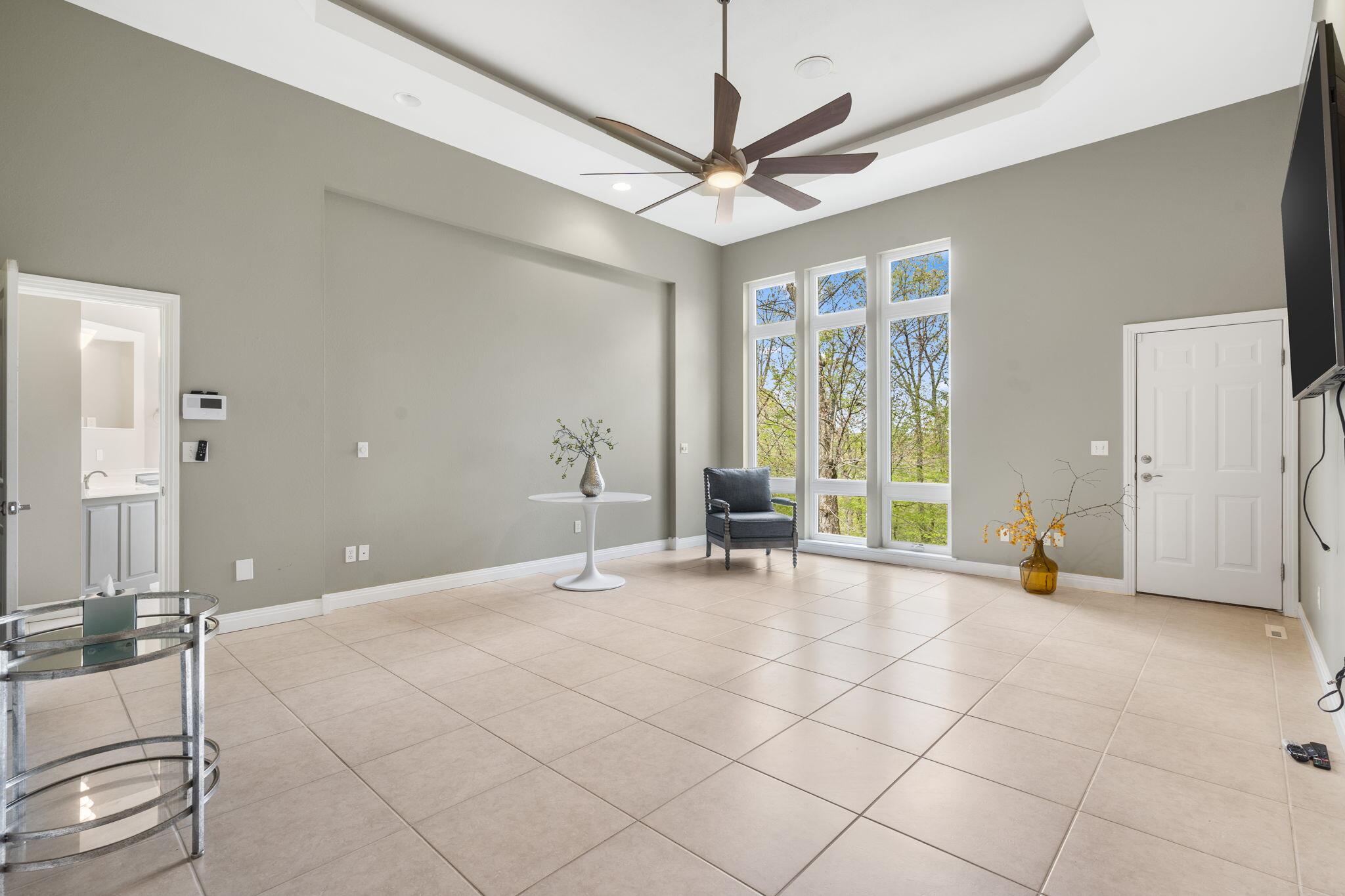 2925 South Ridgewood Lane Property Photo 17