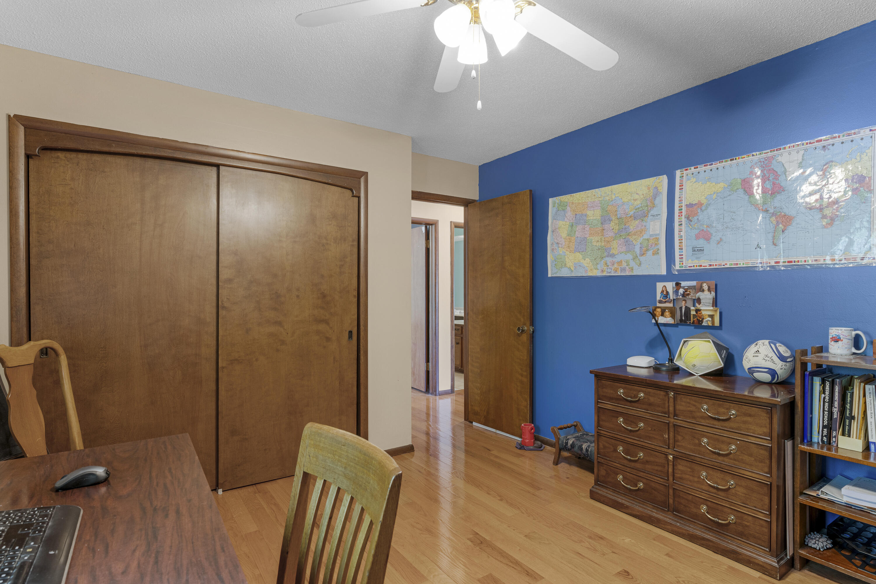 2941 South Versailles Avenue Property Photo 35
