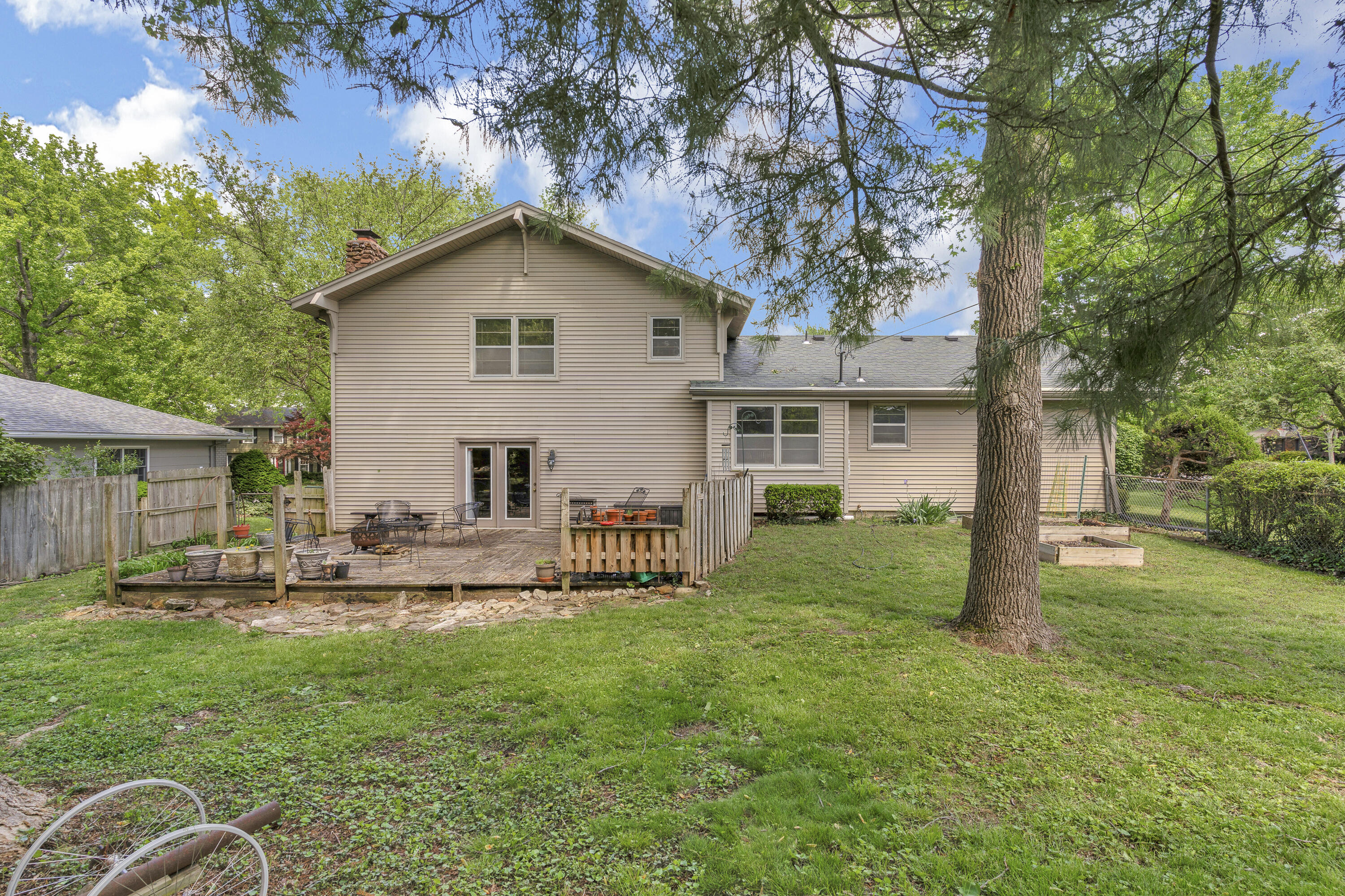 2941 South Versailles Avenue Property Photo 47