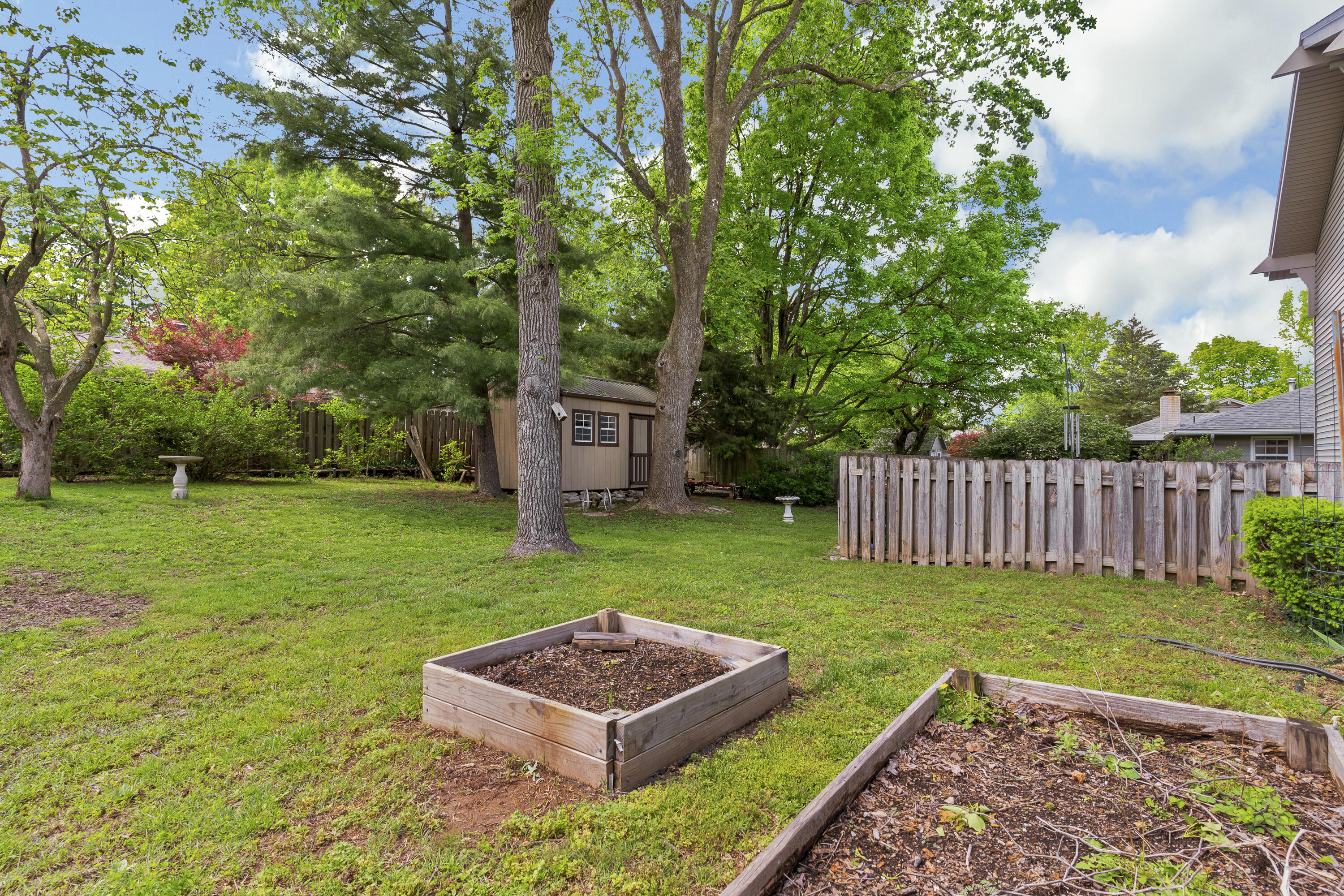 2941 South Versailles Avenue Property Photo 52