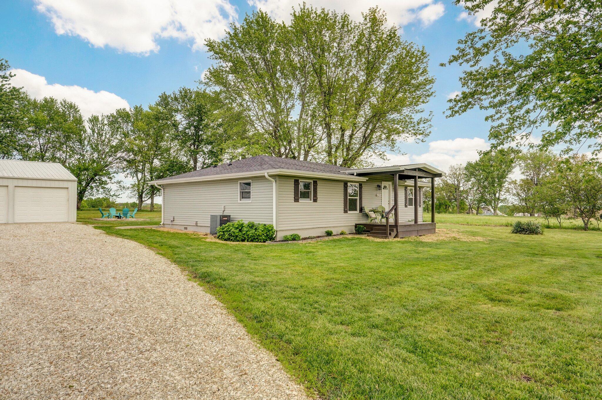 6376 South Farm Rd 249 Property Photo 6