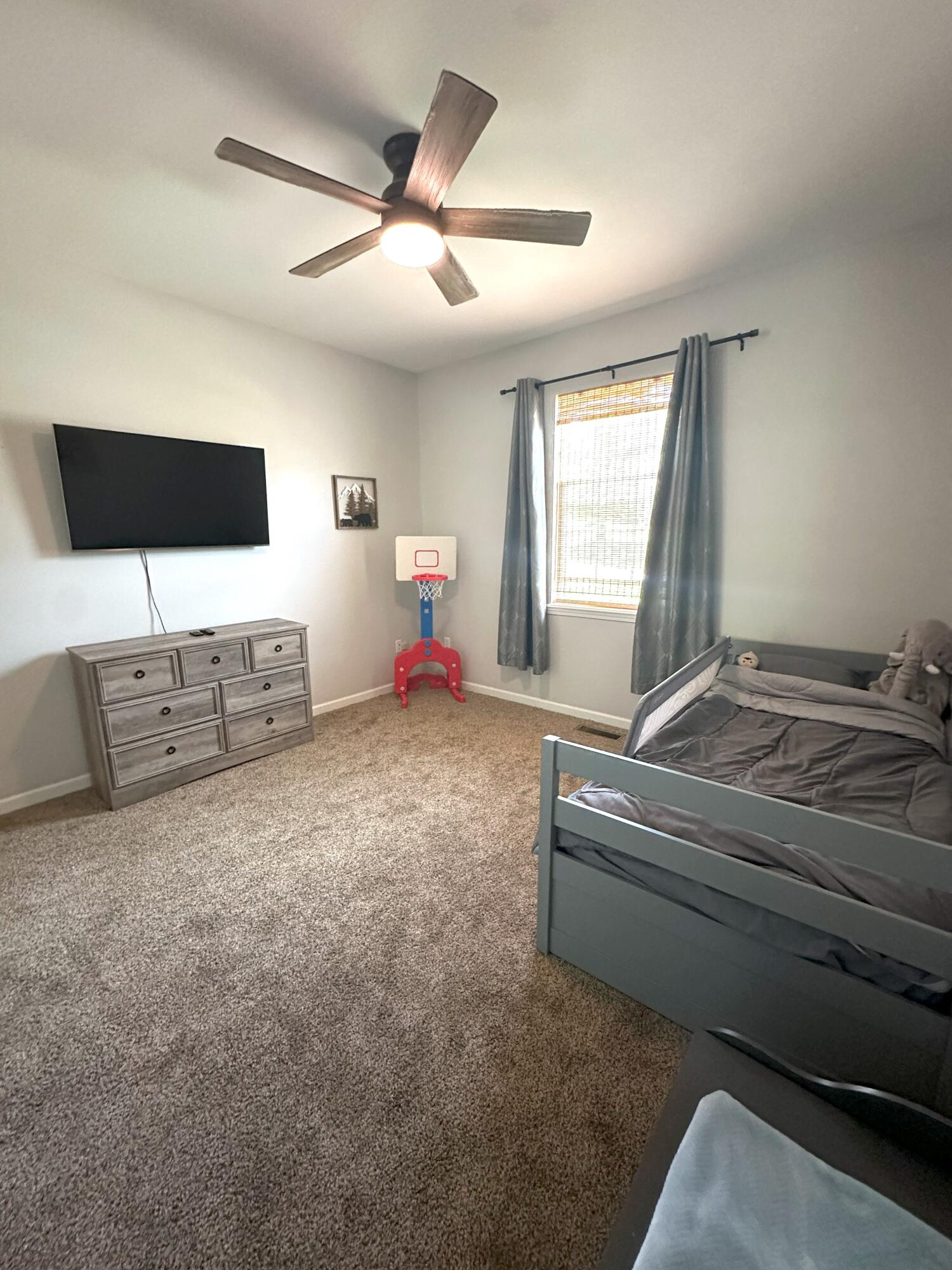 300 Summerbrooke Lane Property Photo 20