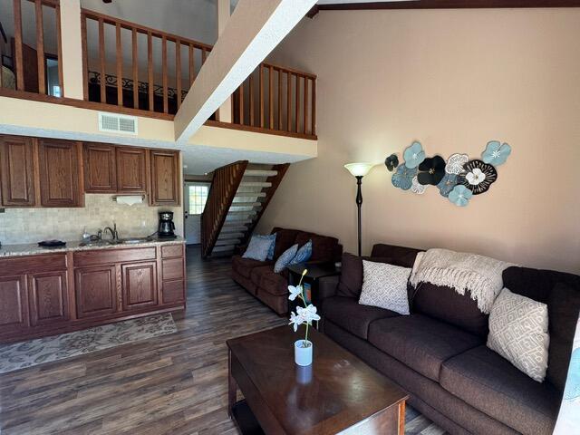 17 Fall Creek Trail Property Photo 6