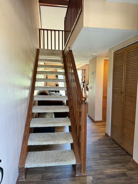 17 Fall Creek Trail Property Photo 21