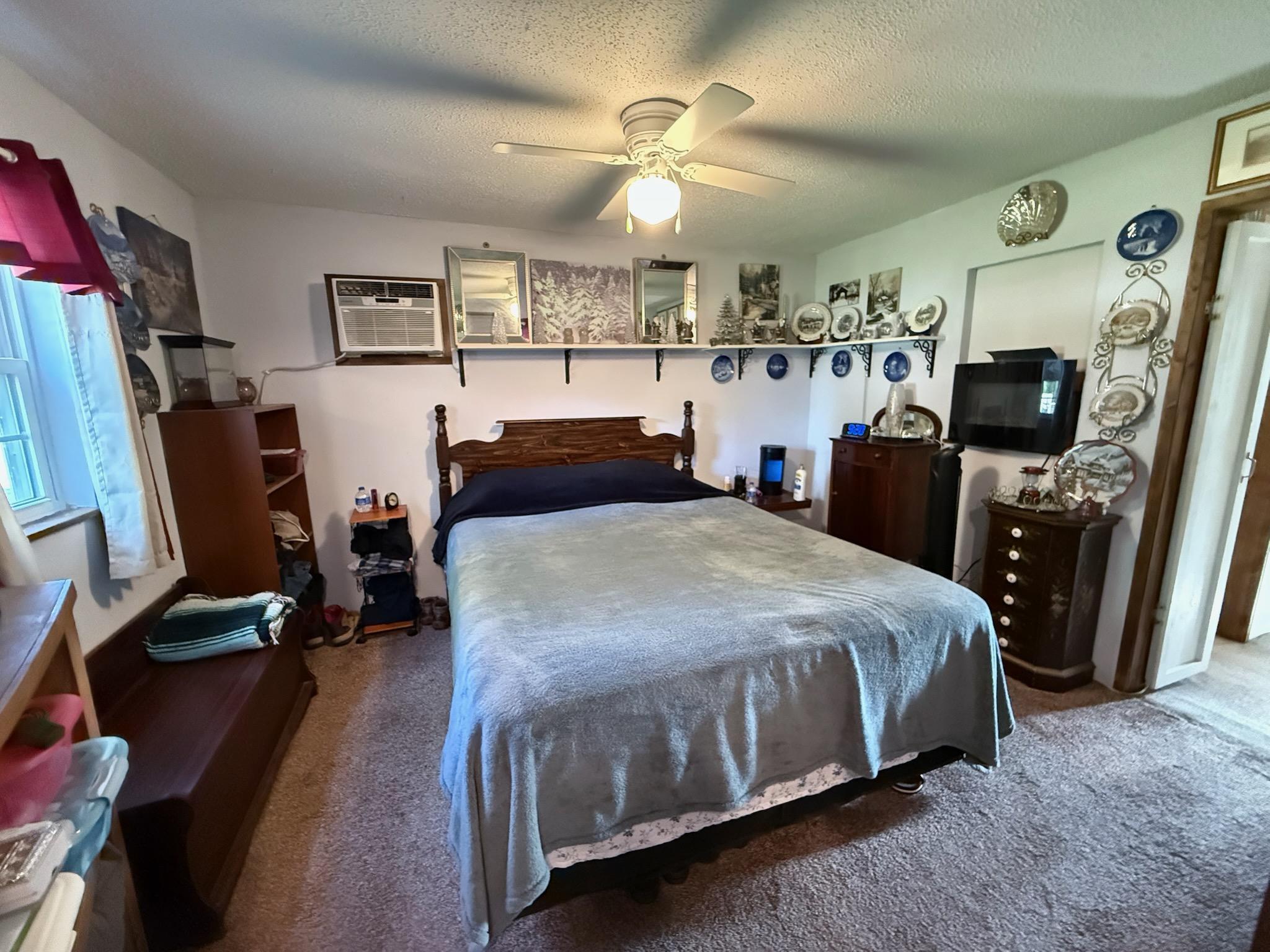 215 Hill Avenue Property Photo 15