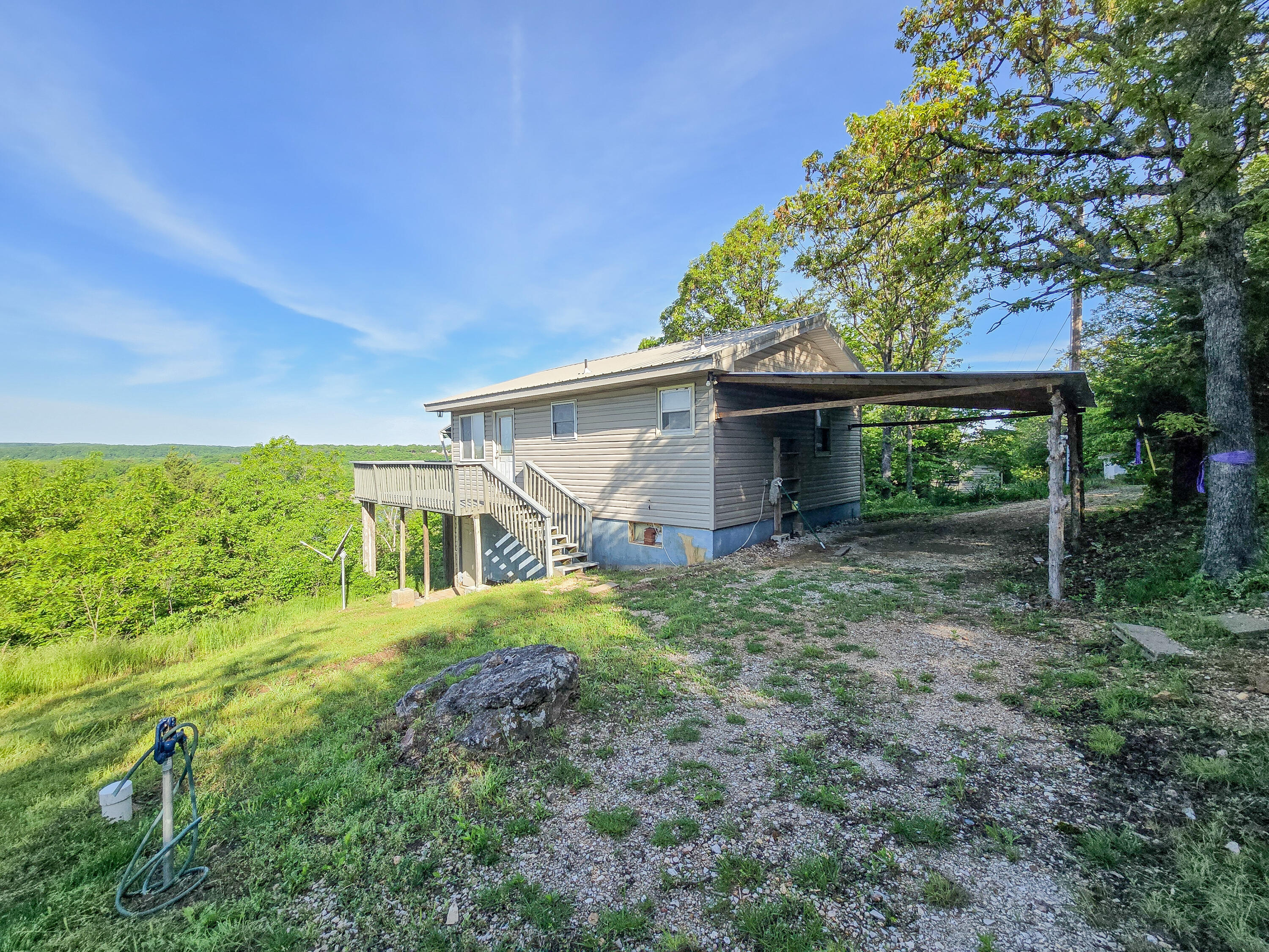 25454 Tulip Place Property Photo 3