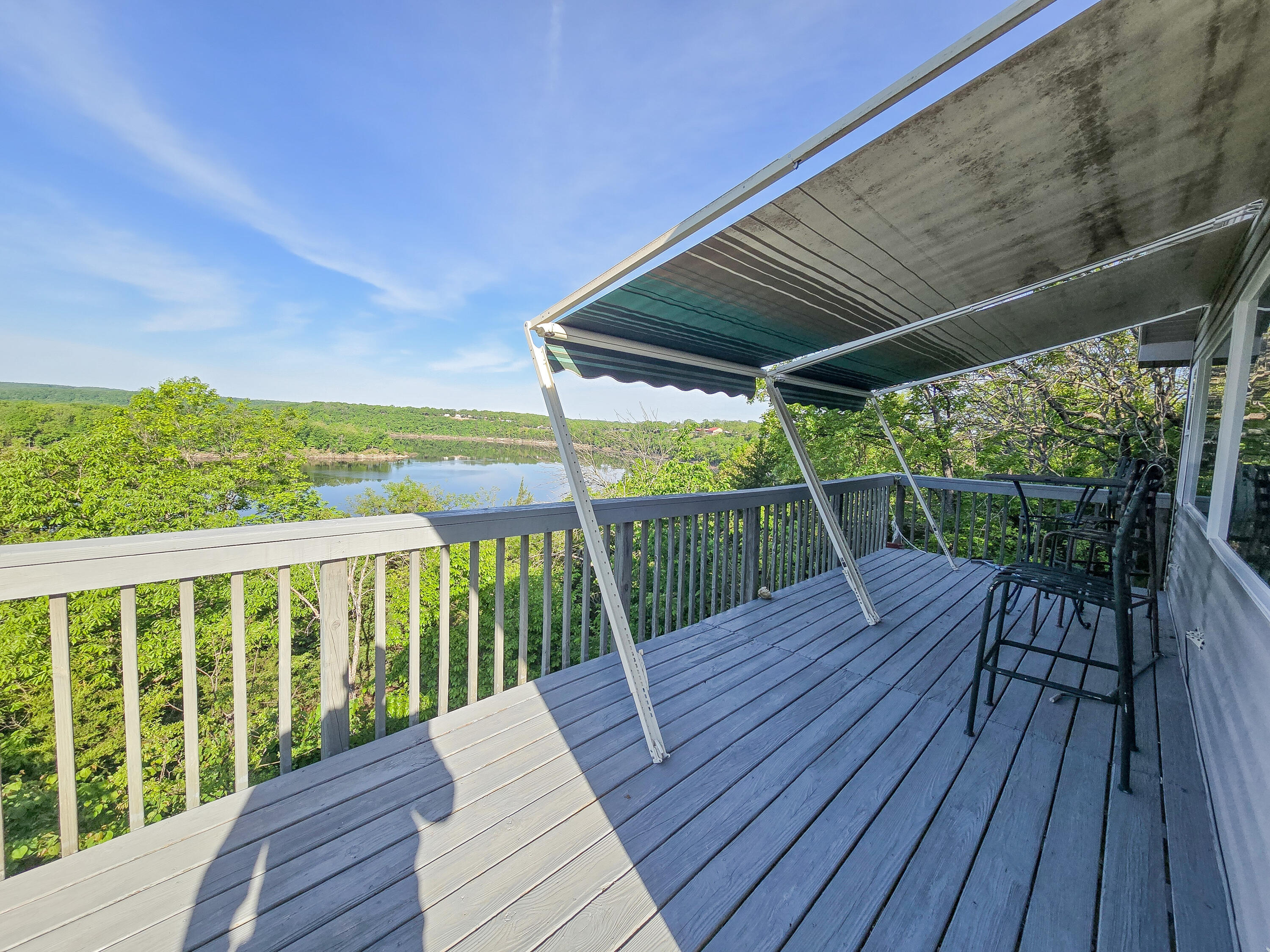 25454 Tulip Place Property Photo 9