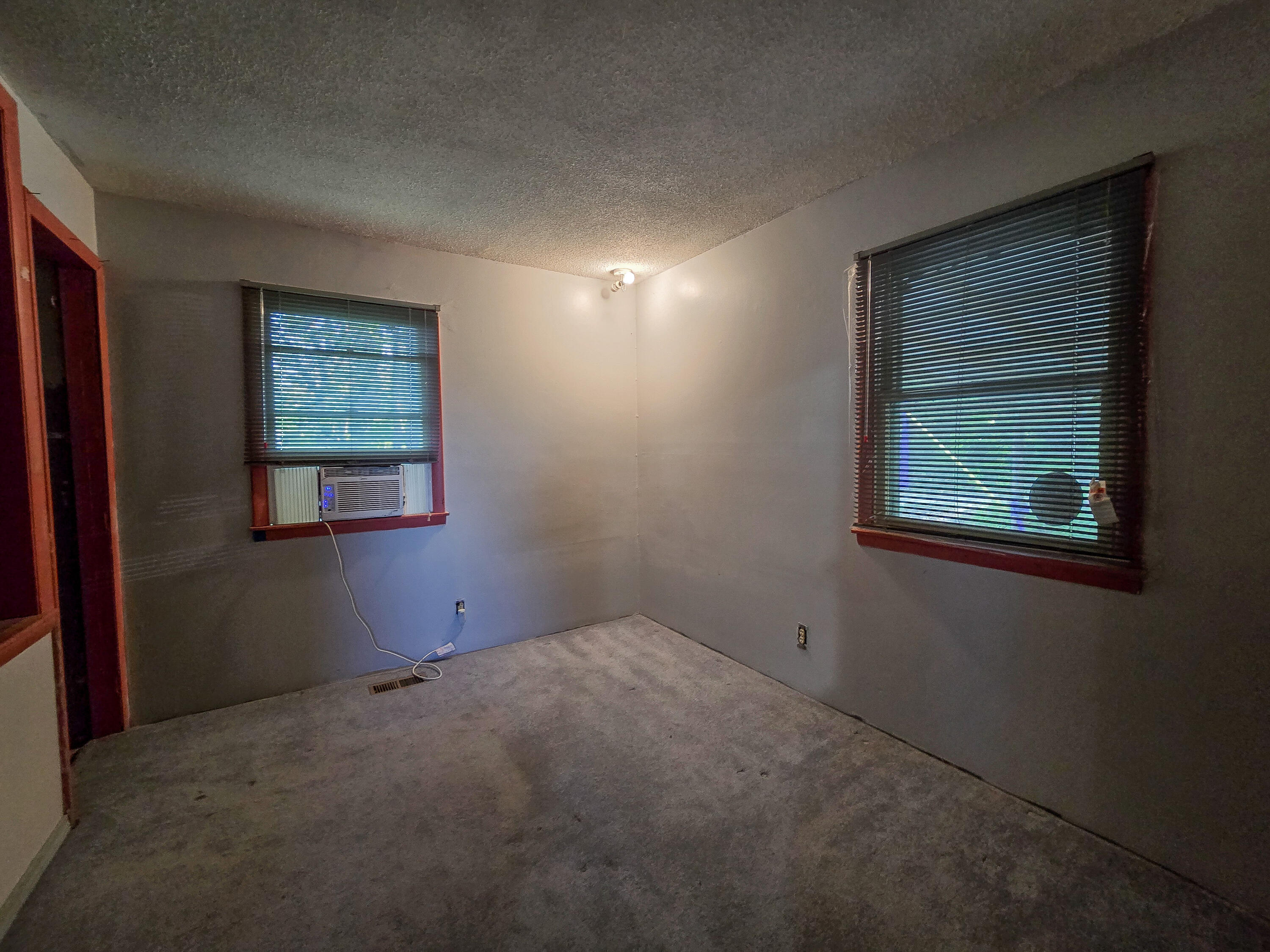 25454 Tulip Place Property Photo 14