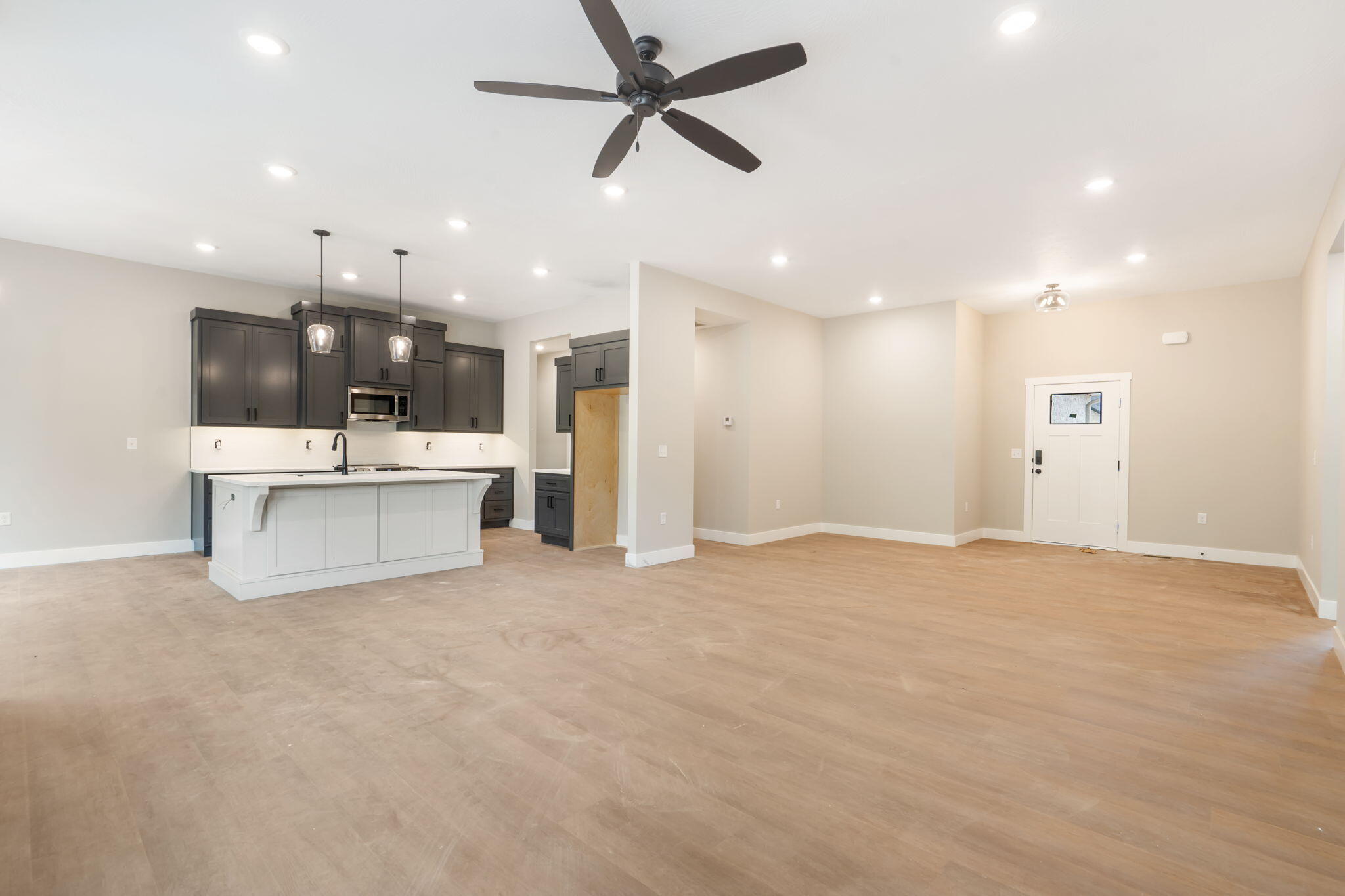 5214 Logan Drive Property Photo 4