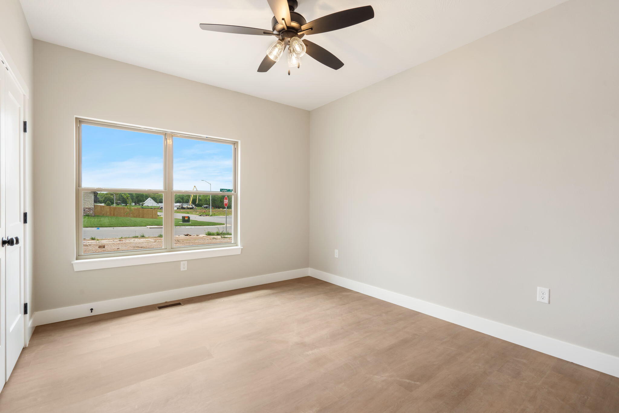 5214 Logan Drive Property Photo 13