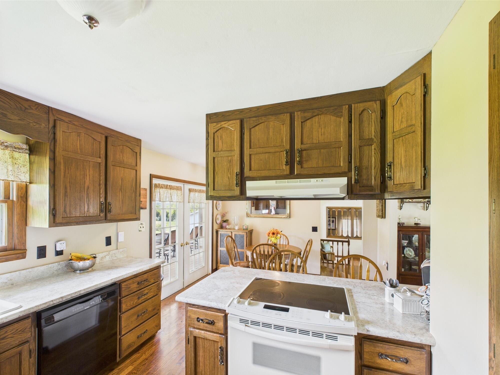 1420 Cedar Avenue Property Photo 11