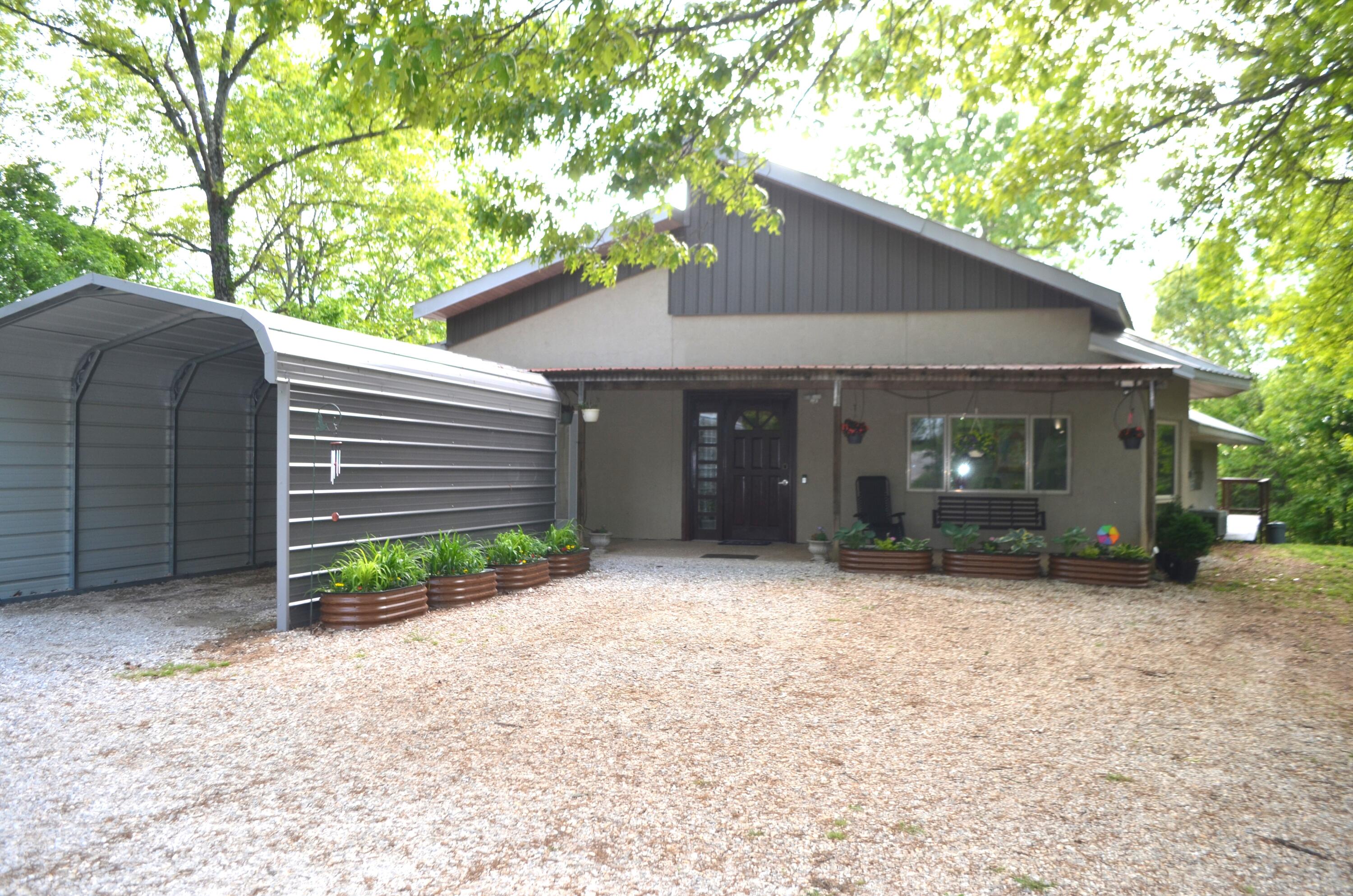 153 Secret Valley Road Property Photo 4