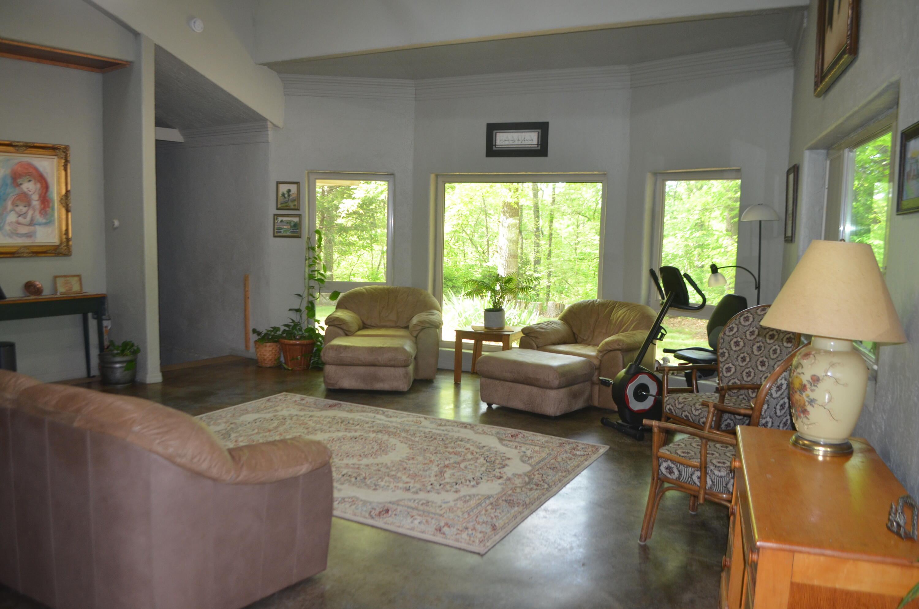 153 Secret Valley Road Property Photo 9