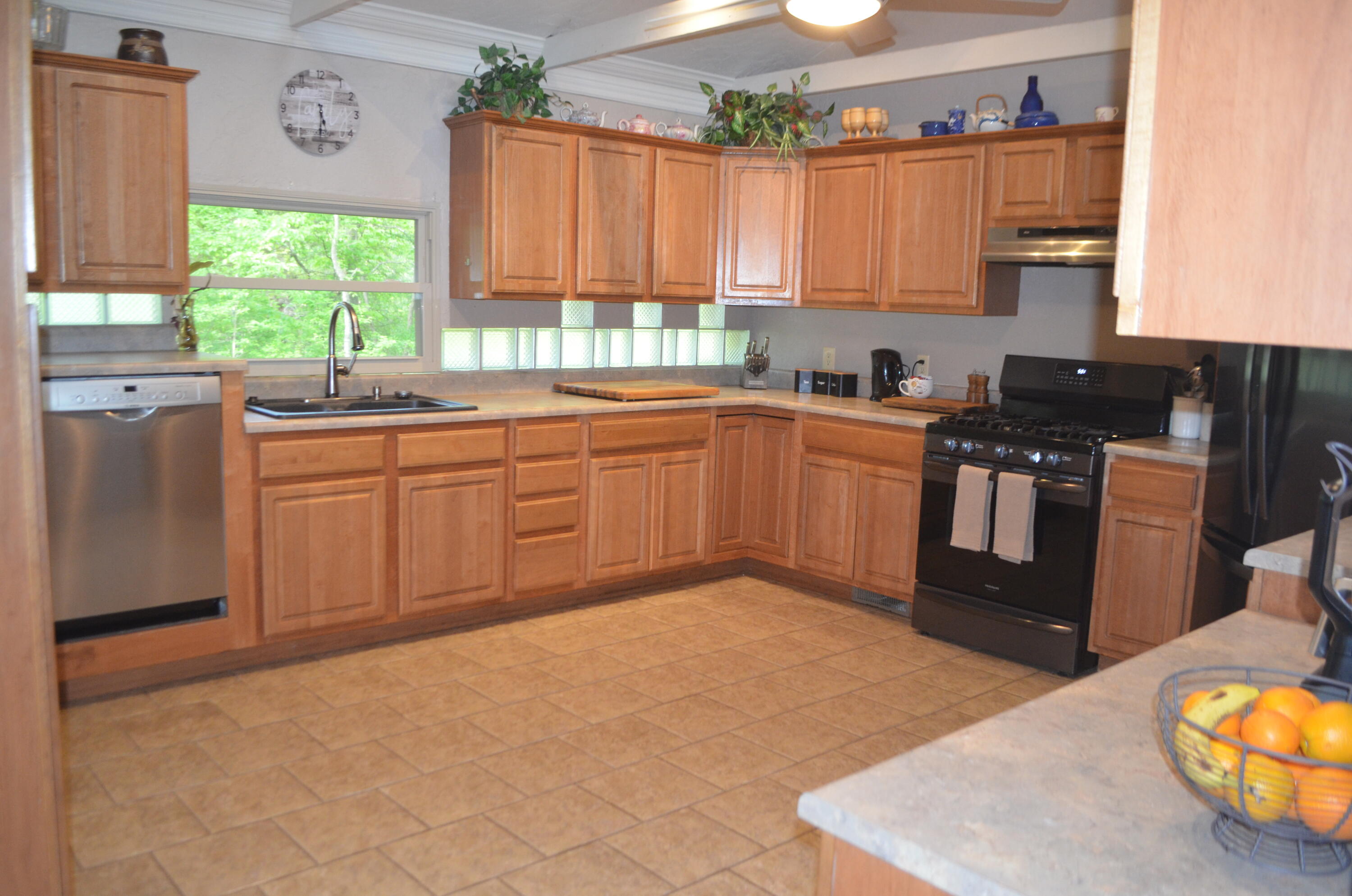 153 Secret Valley Road Property Photo 26