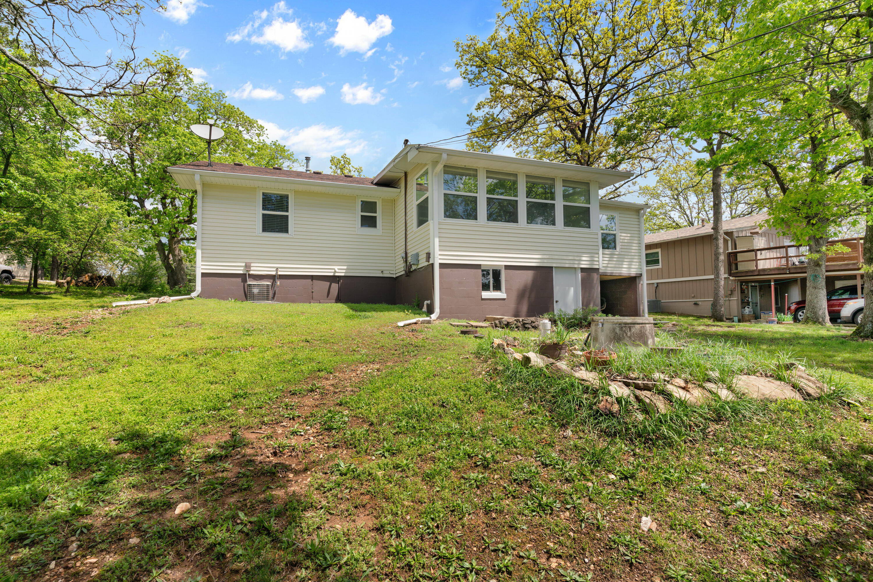 17 Golden Drive Property Photo 26