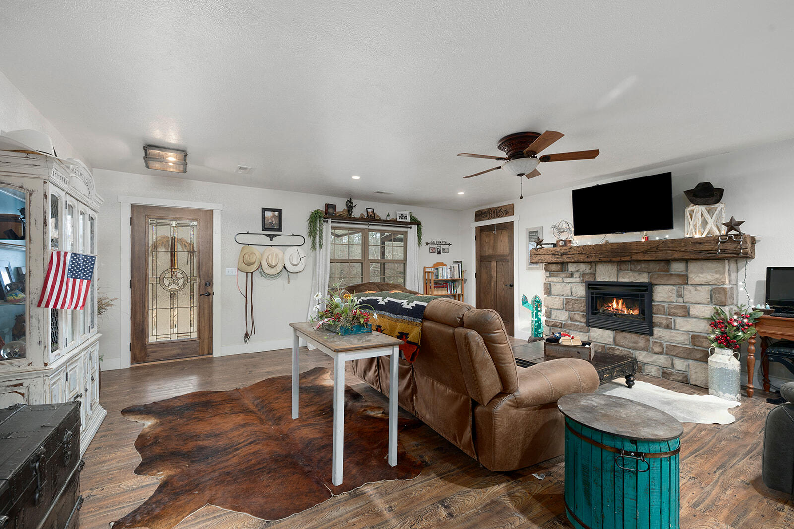 12198 Kitchem Drive Property Photo 12