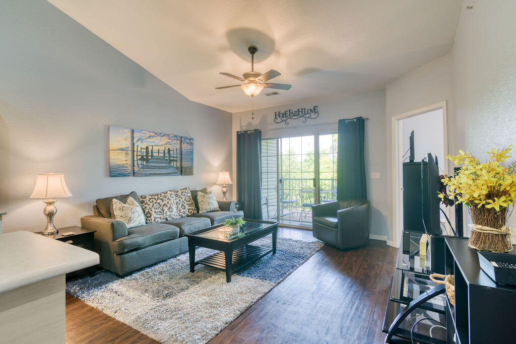 813 Holiday Ridge Property Photo 41