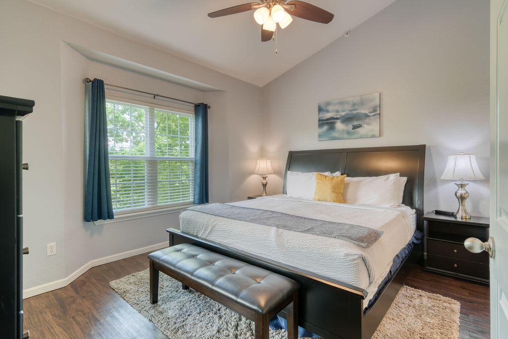 813 Holiday Ridge Property Photo 49