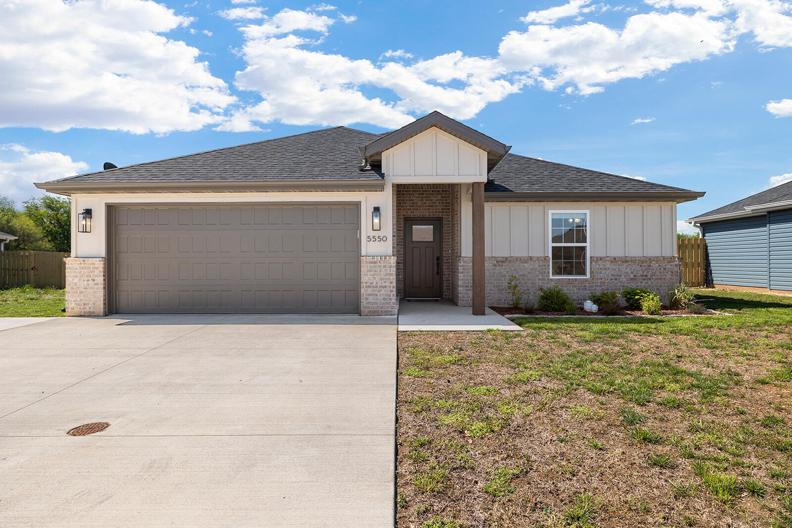 5550 West Mangrove Street Property Photo 1