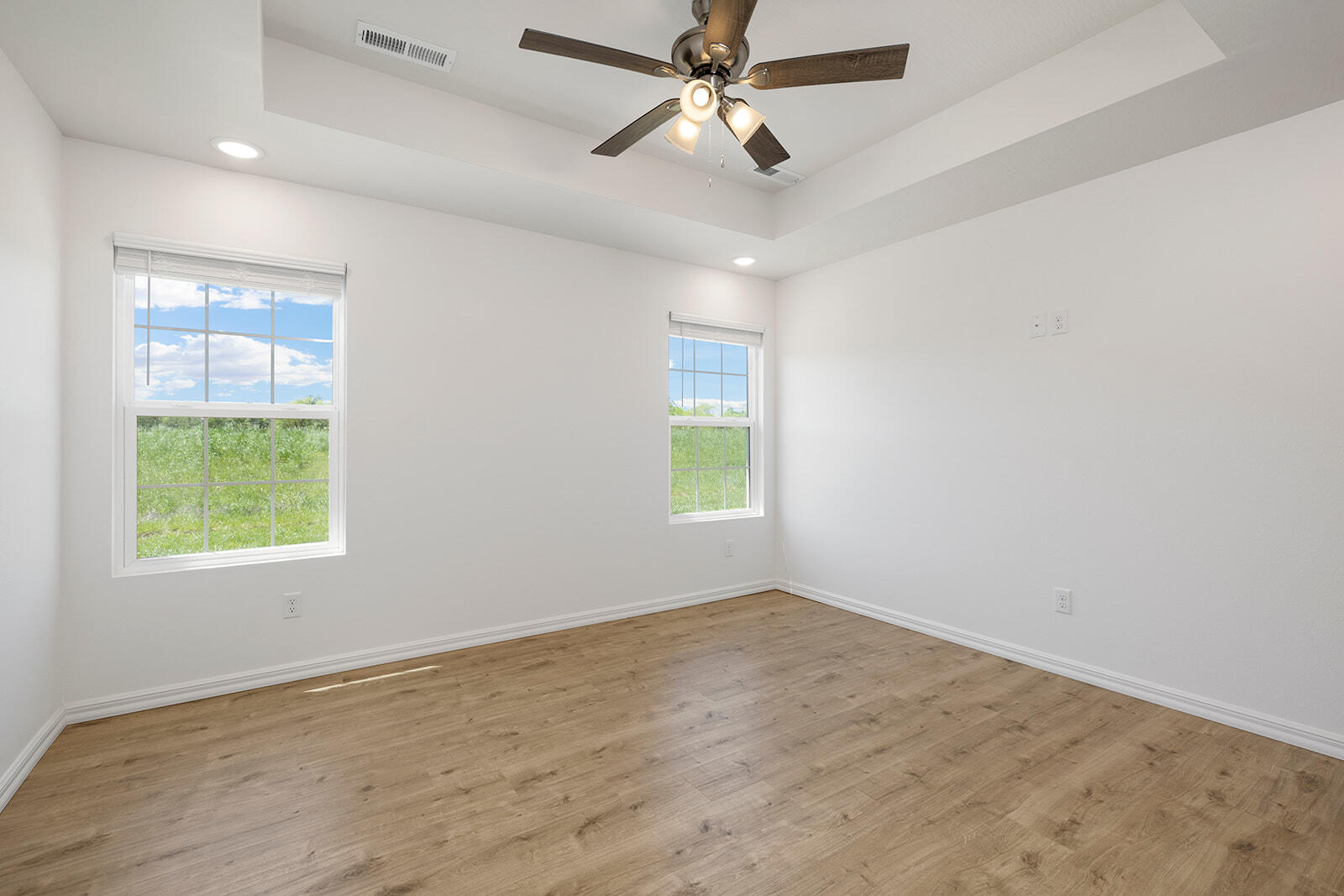 5550 West Mangrove Street Property Photo 12