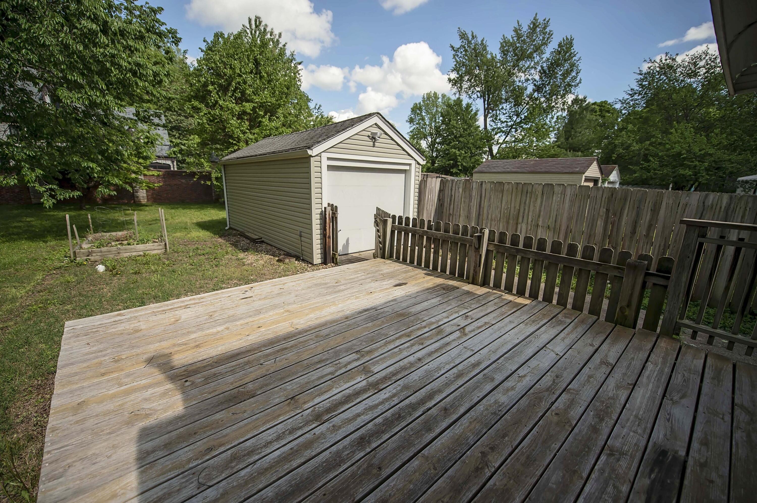 1318 South Fremont Avenue Property Photo 20