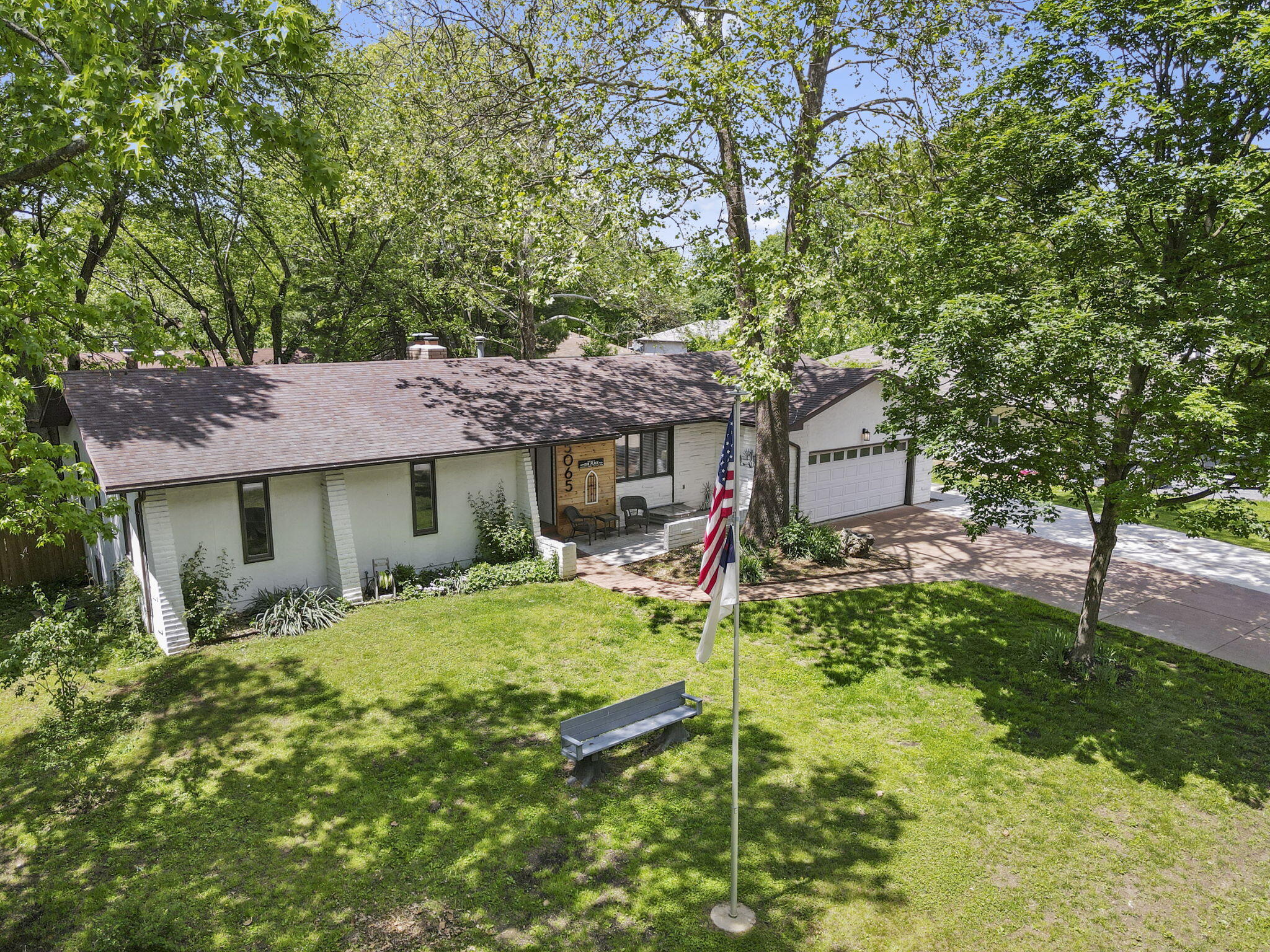 5065 South Sycamore Avenue Property Photo 34