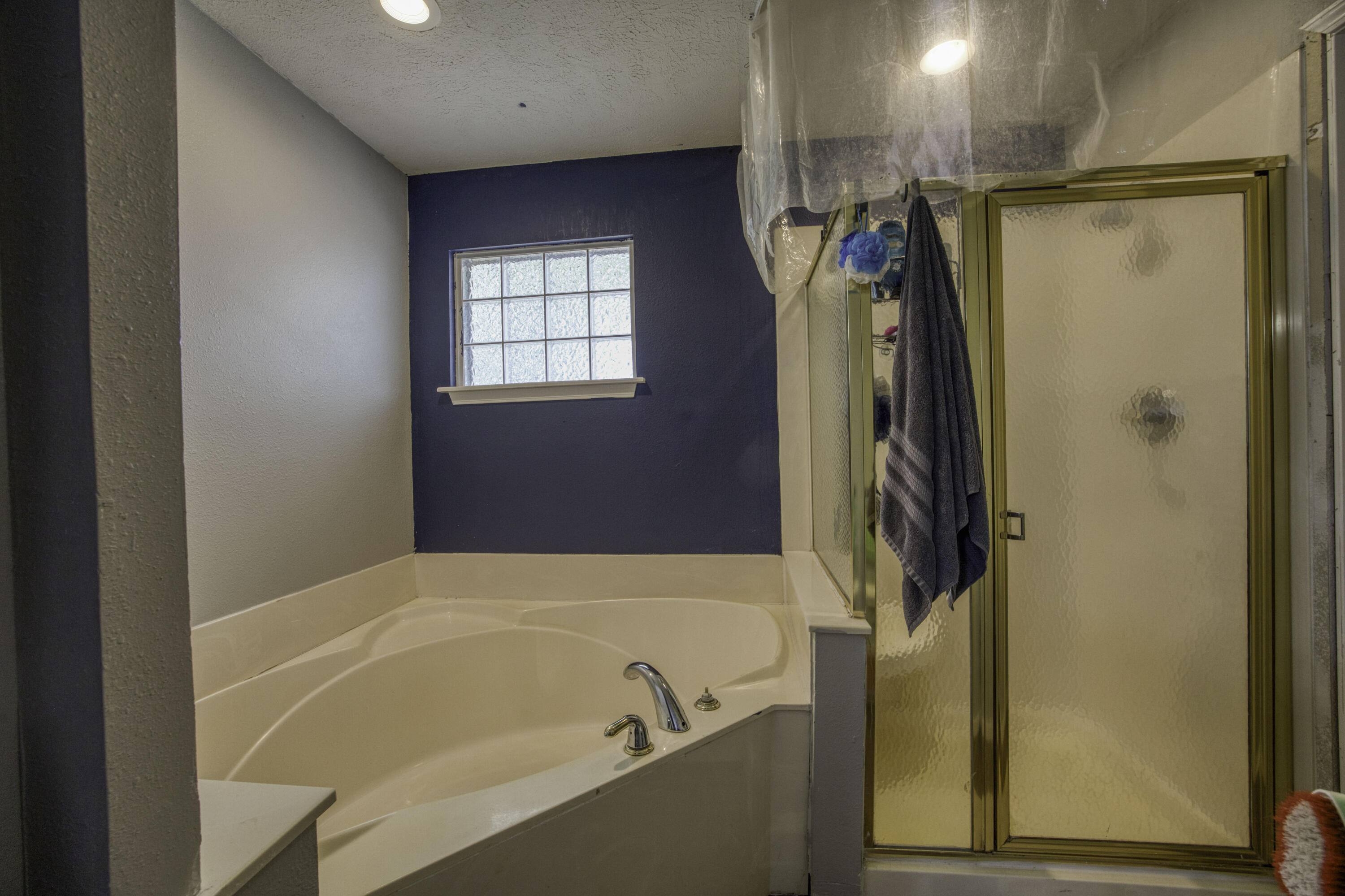 1603 Emerald Oaks Drive Property Photo 16