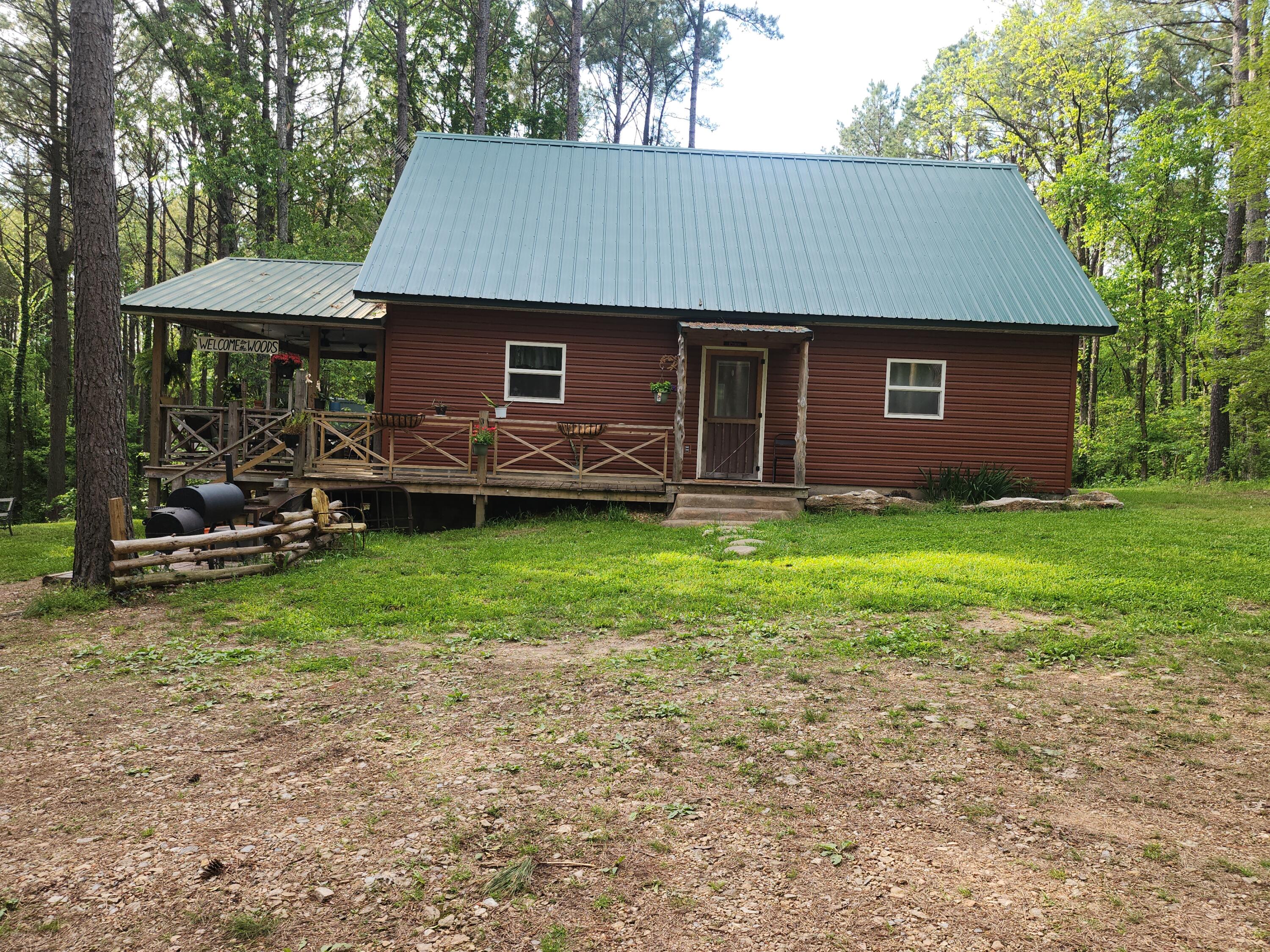 748 Puckett Road Property Photo 8