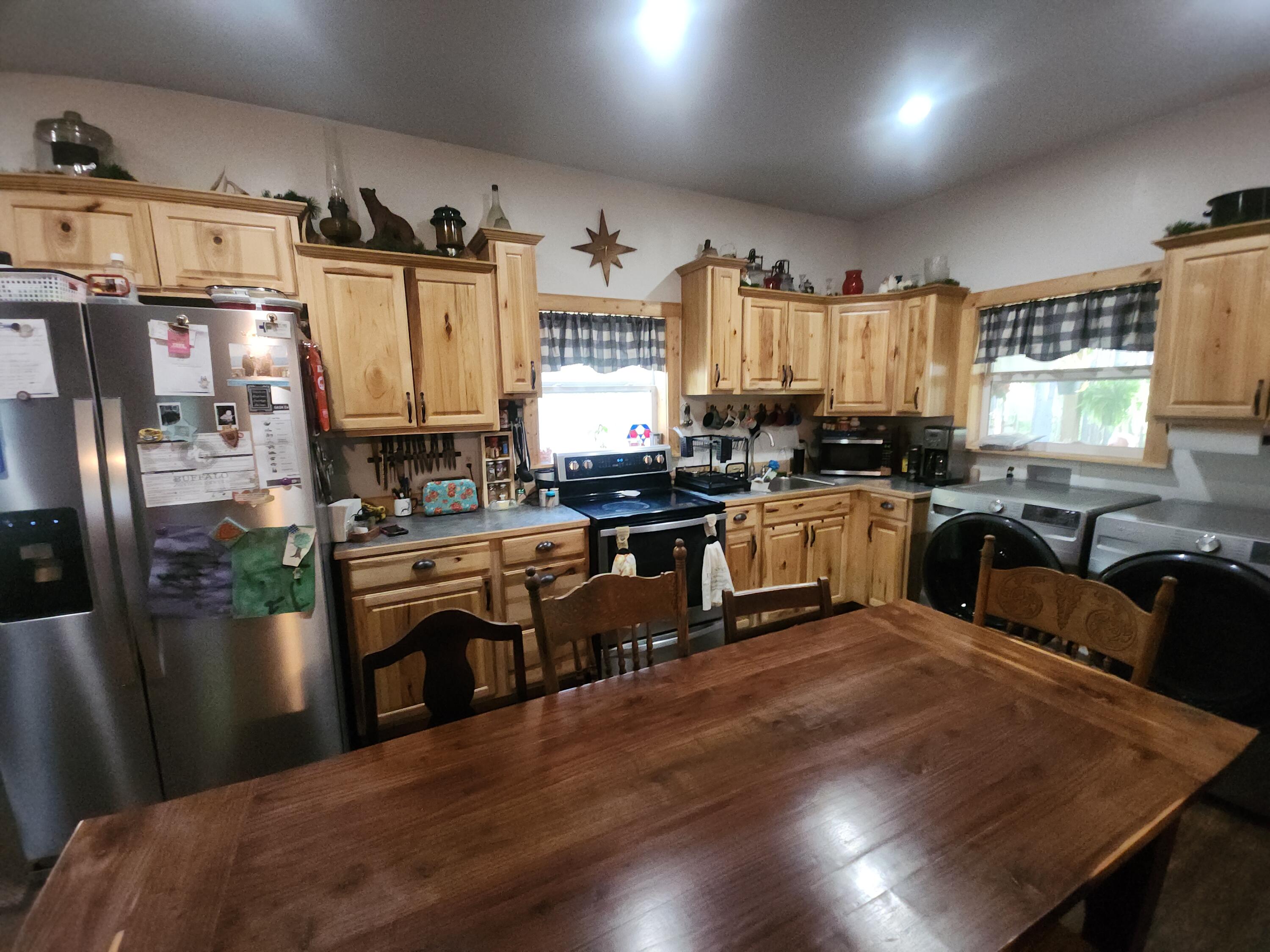 748 Puckett Road Property Photo 16